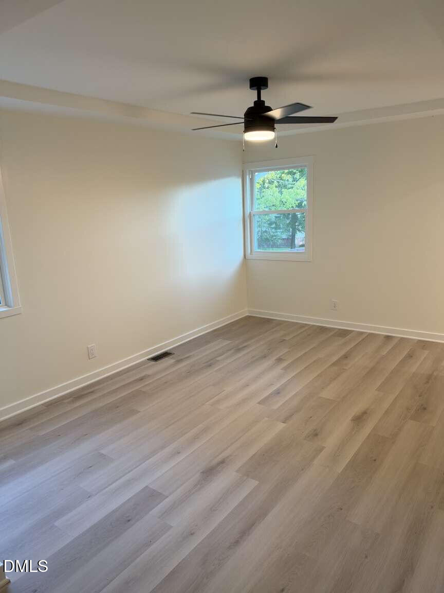 208 S Saint John Street Property Photo 13