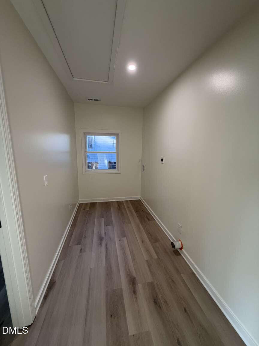 208 S Saint John Street Property Photo 19