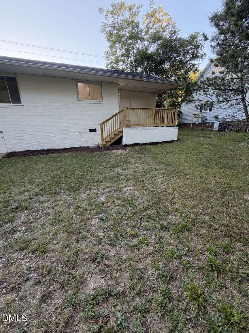208 S Saint John Street Property Photo 22