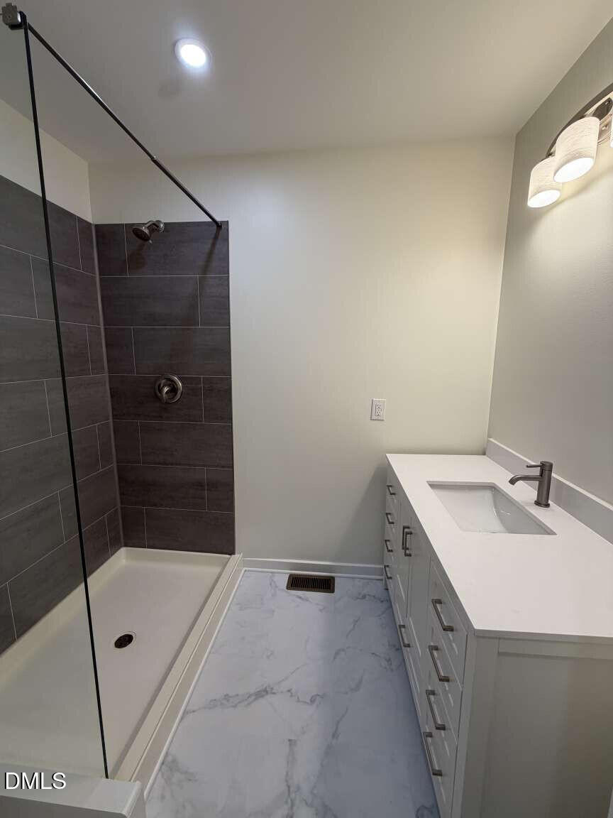 208 S Saint John Street Property Photo 26