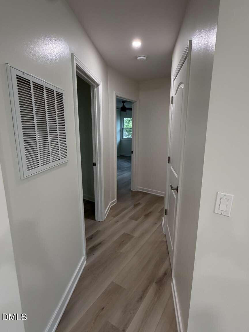 208 S Saint John Street Property Photo 27