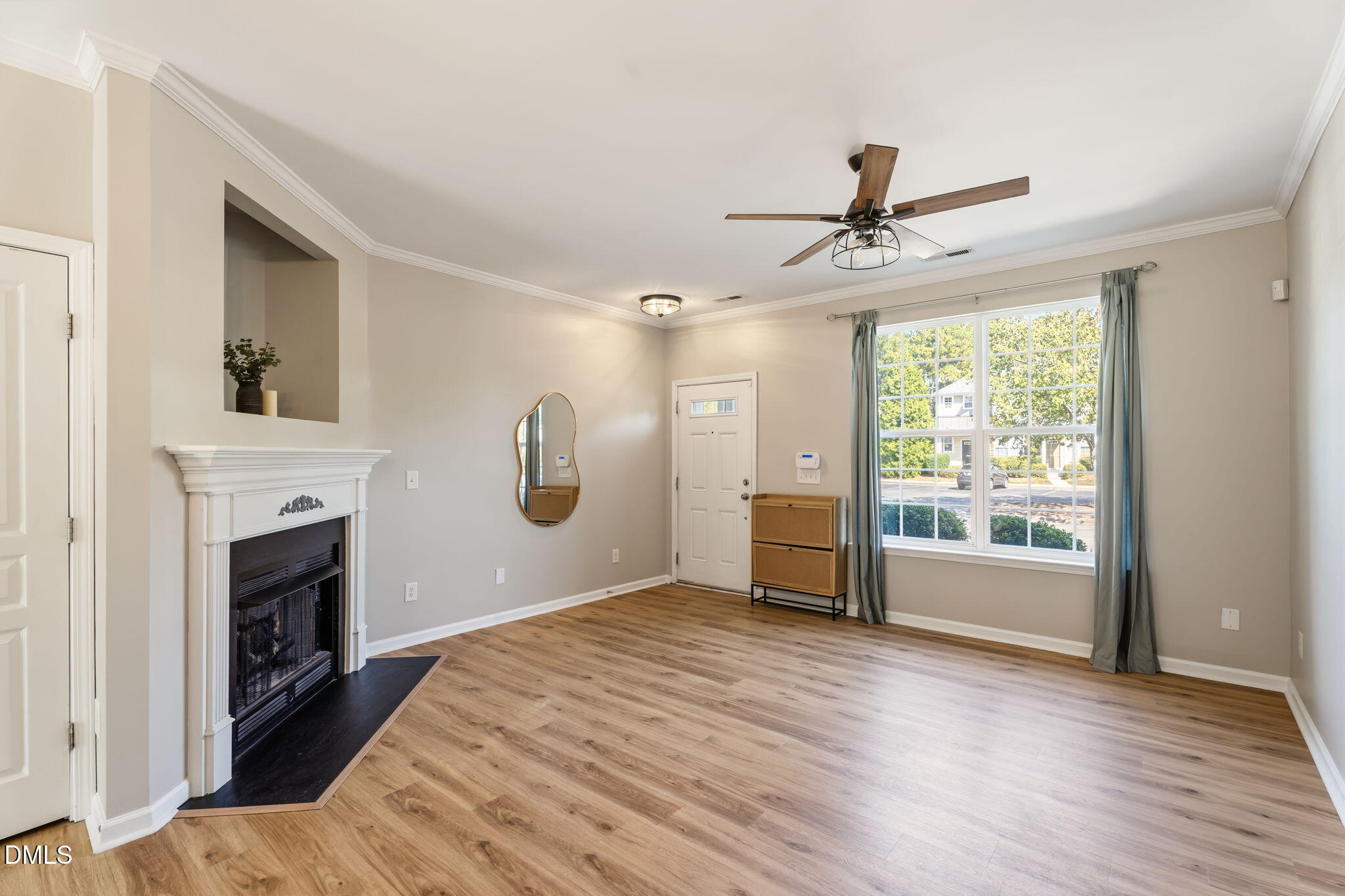 3565 Sugar Tree Place Property Photo 4