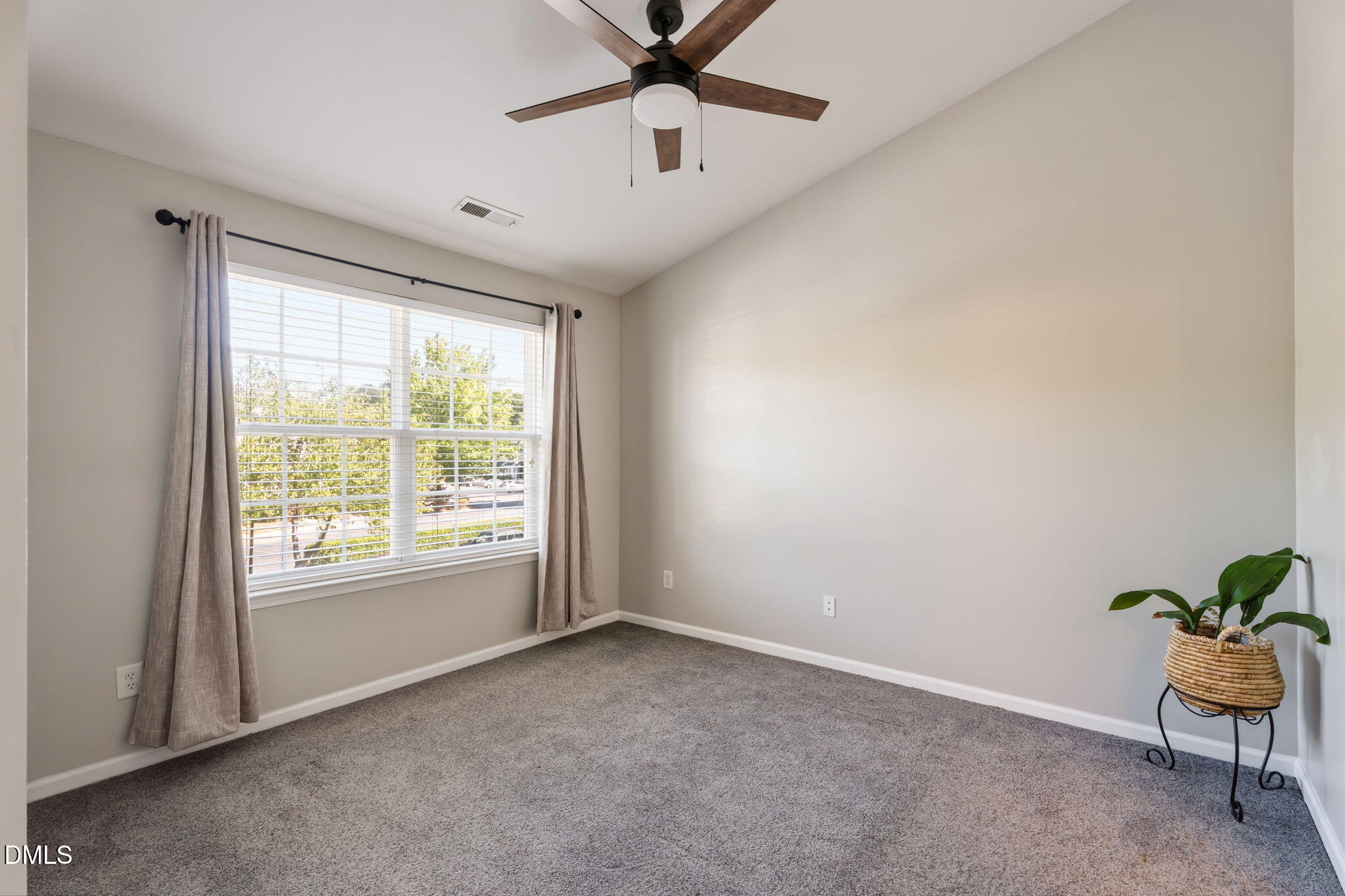 3565 Sugar Tree Place Property Photo 14