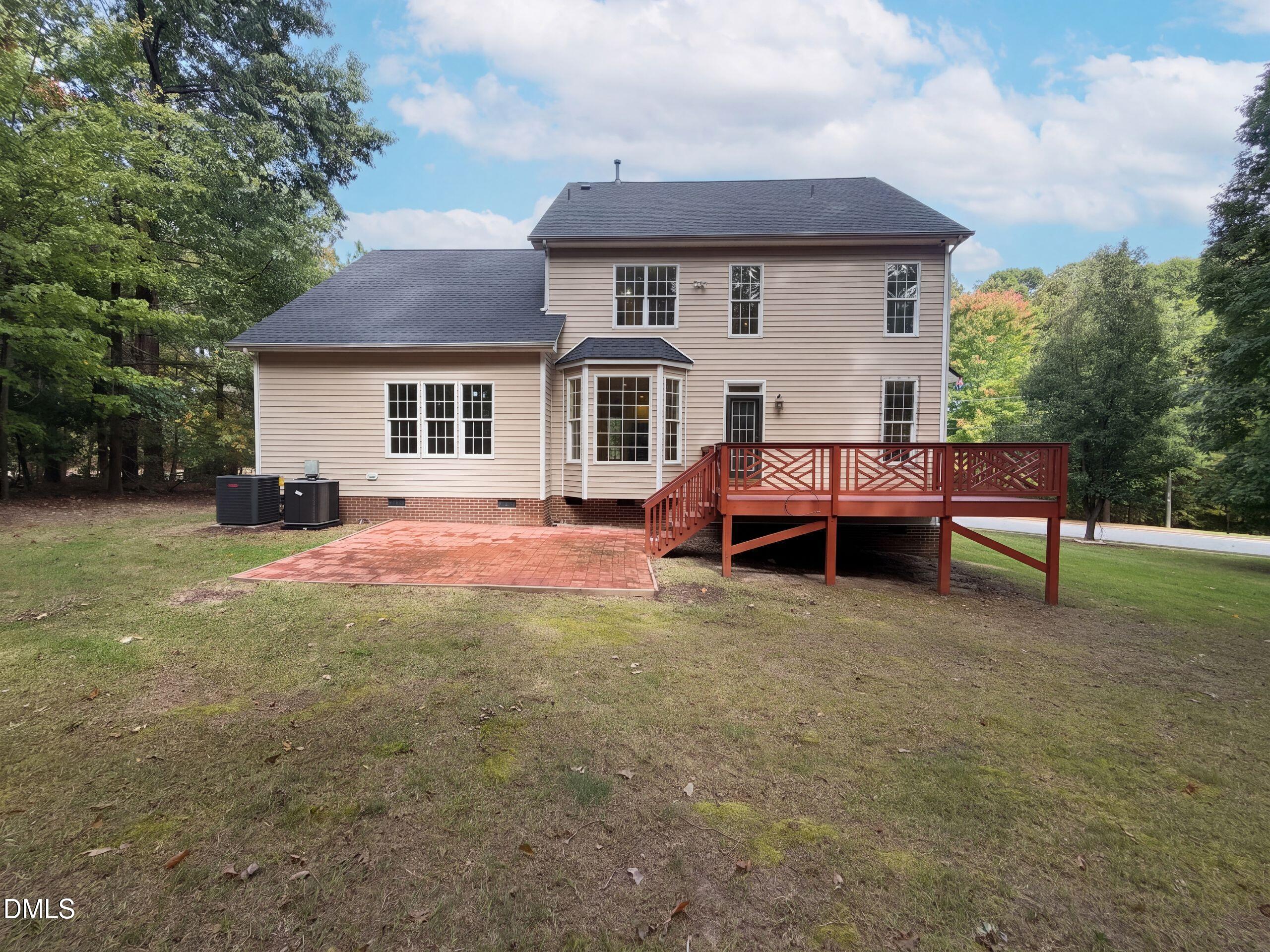 1202 Lansing Avenue Property Photo 5