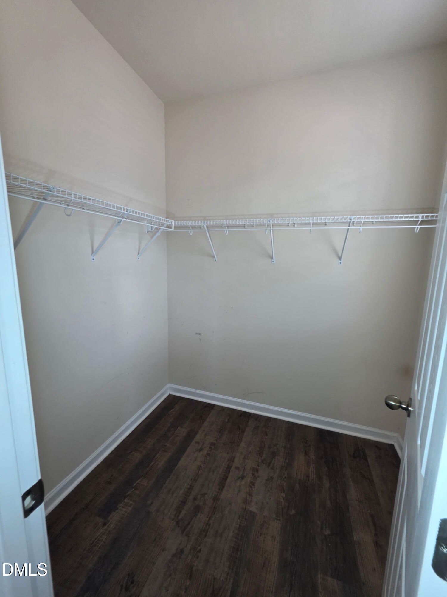 806 Carpenter Glenn Drive Property Photo 14