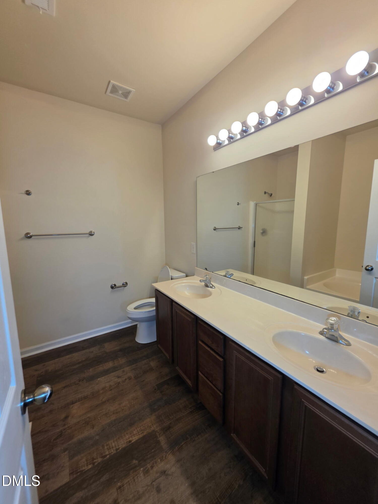 806 Carpenter Glenn Drive Property Photo 15