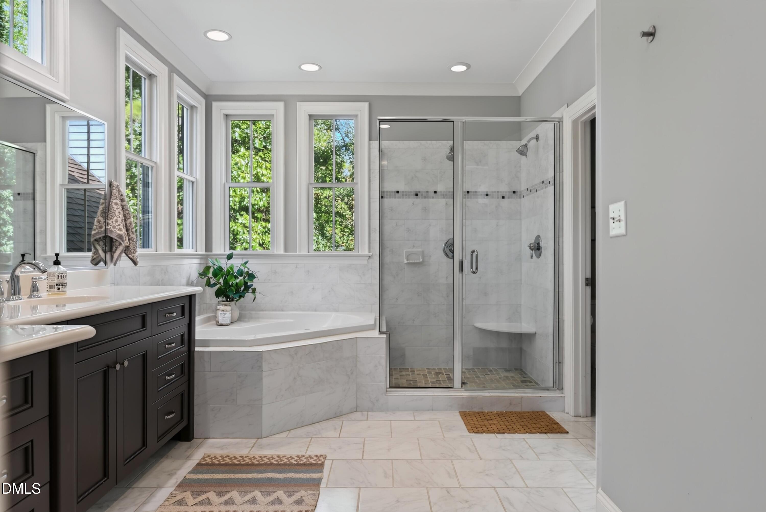504 Rockgarden Road Property Photo 33