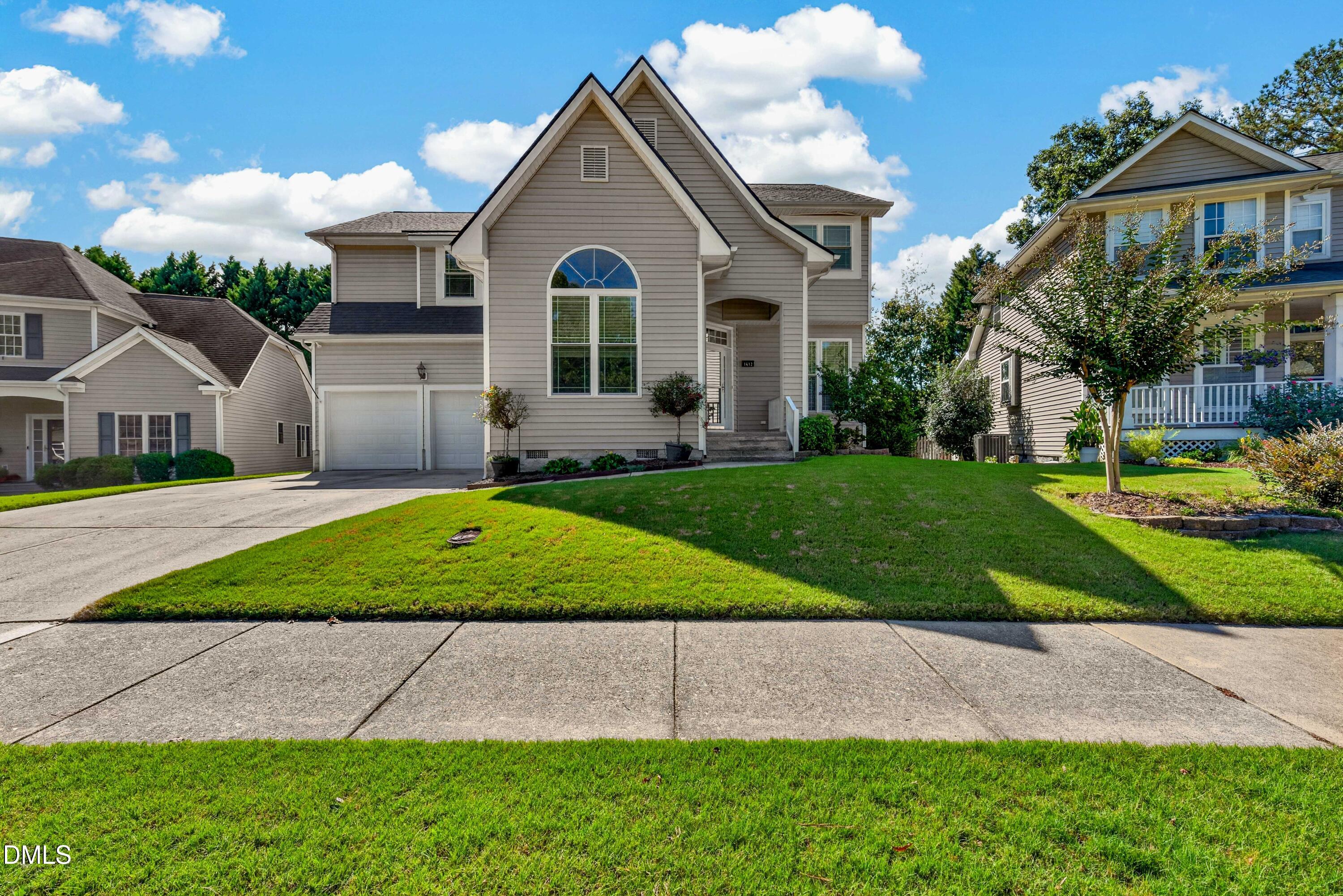 1412 Willow Leaf Way Property Photo 5