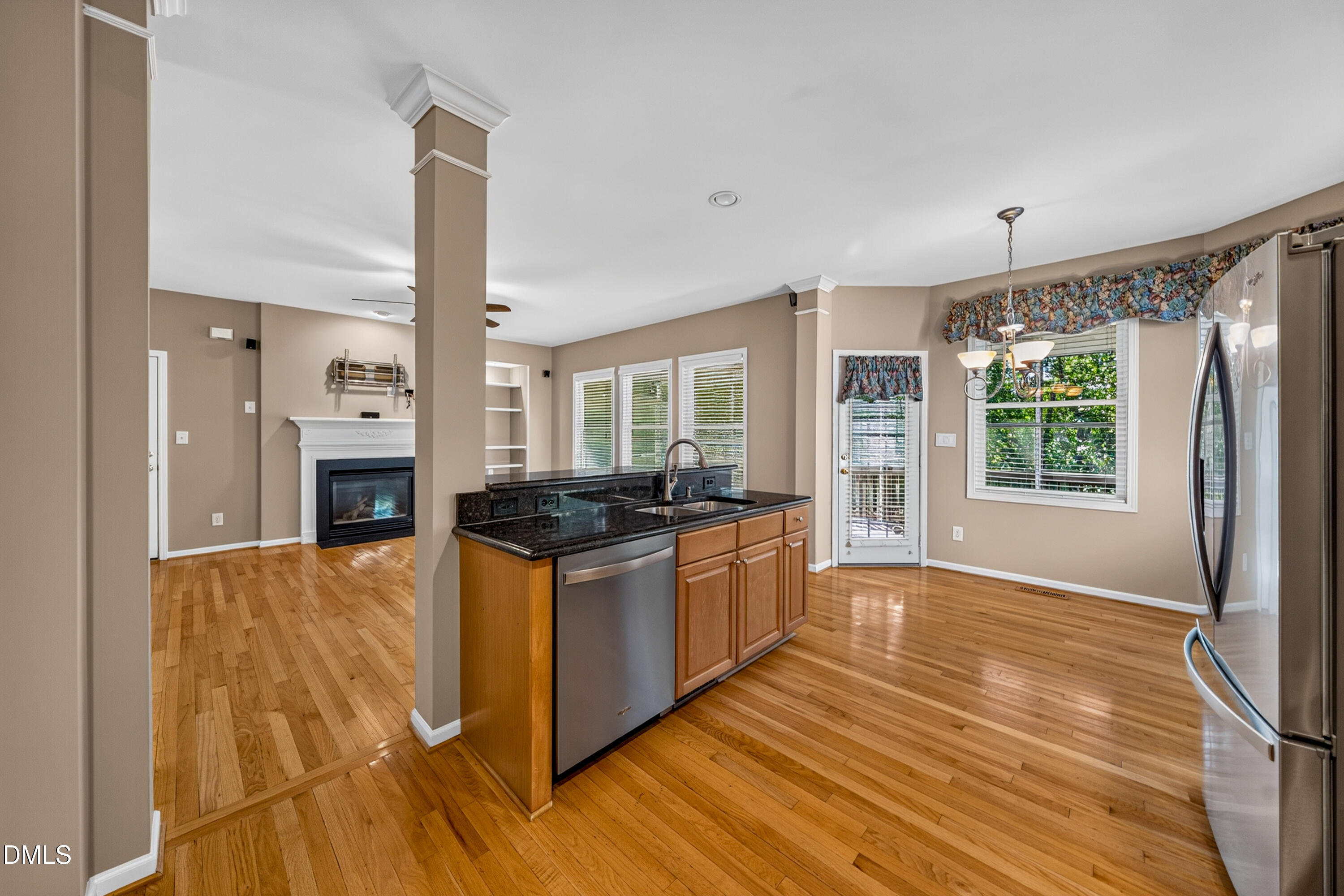 1412 Willow Leaf Way Property Photo 27