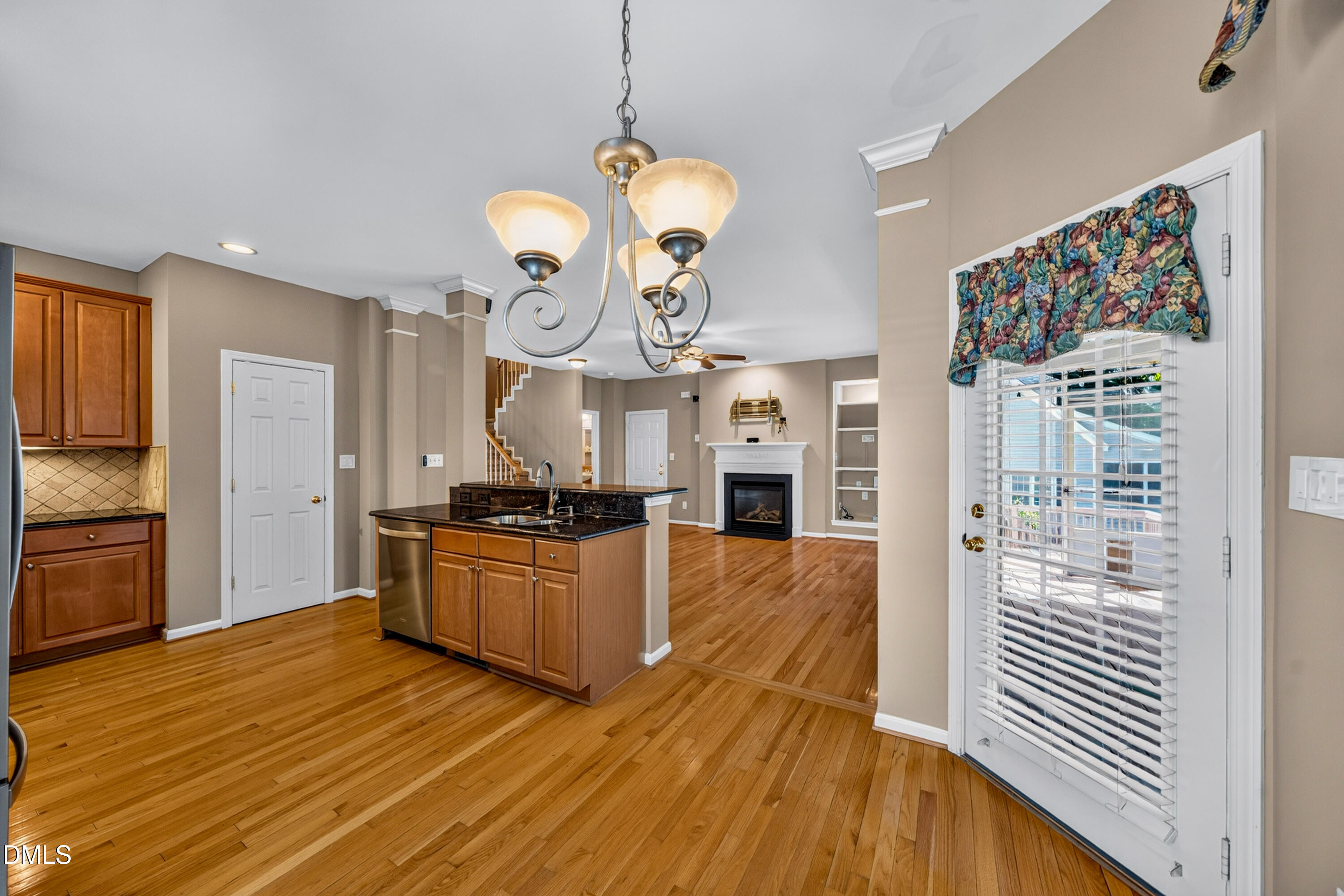 1412 Willow Leaf Way Property Photo 32