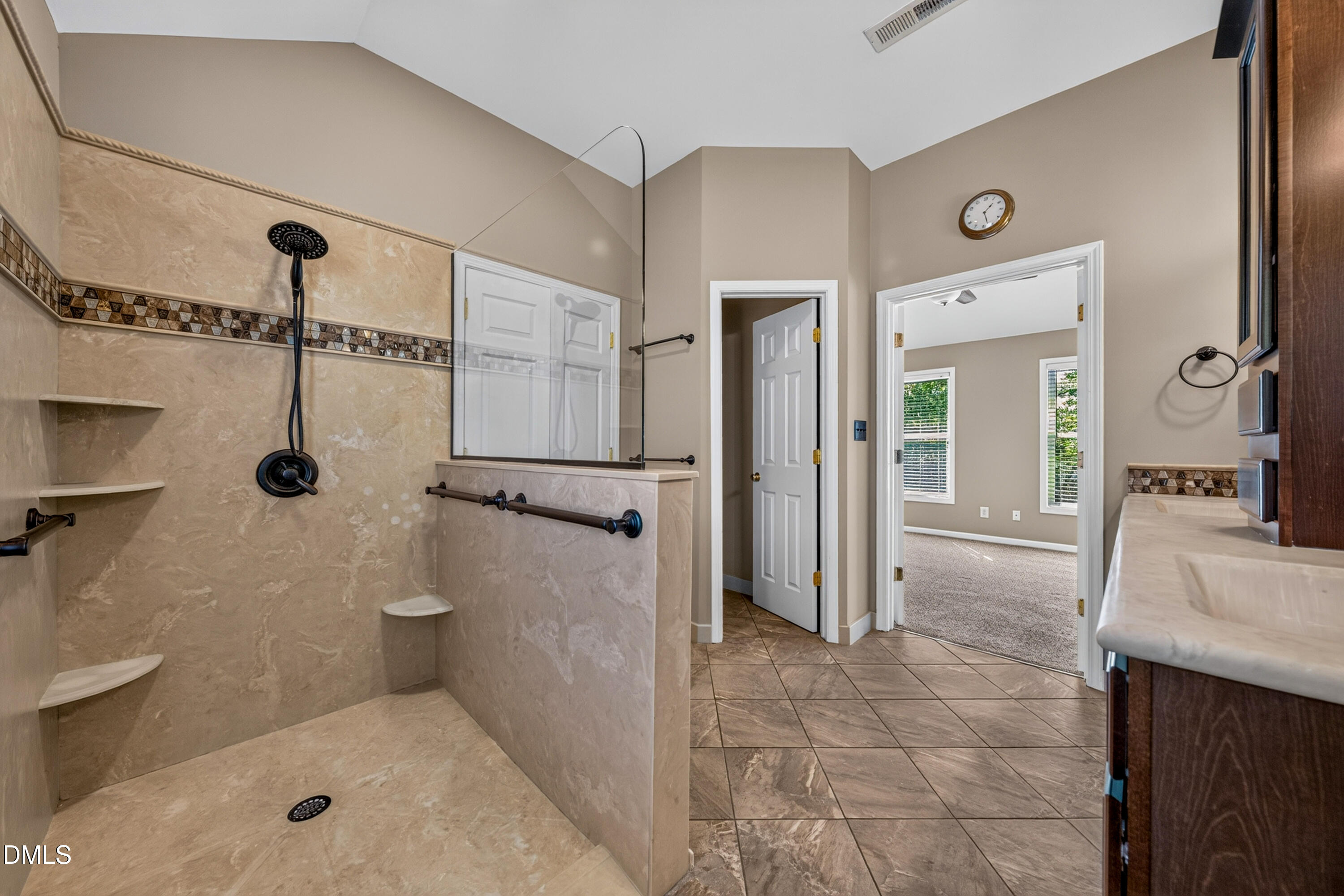 1412 Willow Leaf Way Property Photo 38