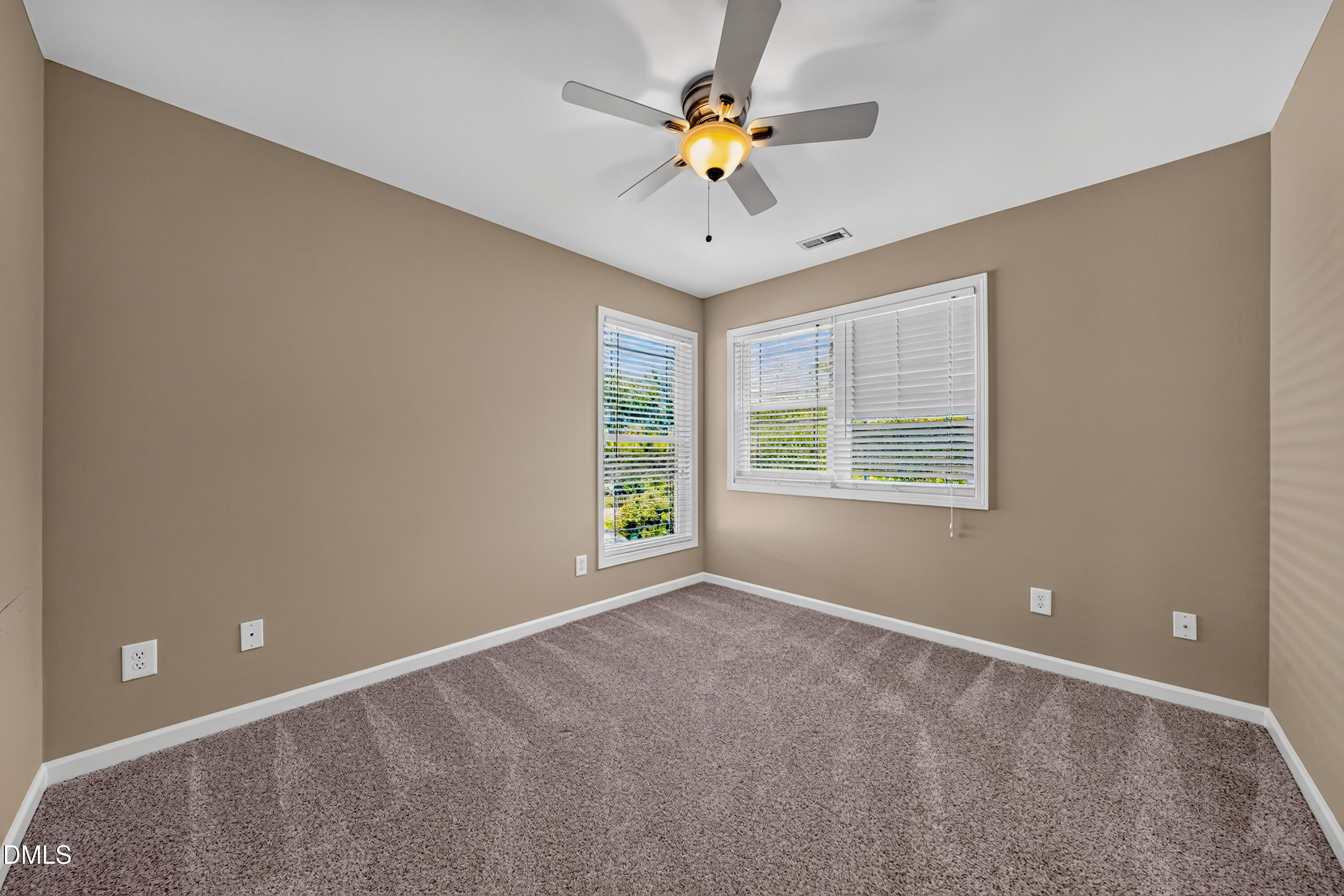 1412 Willow Leaf Way Property Photo 42