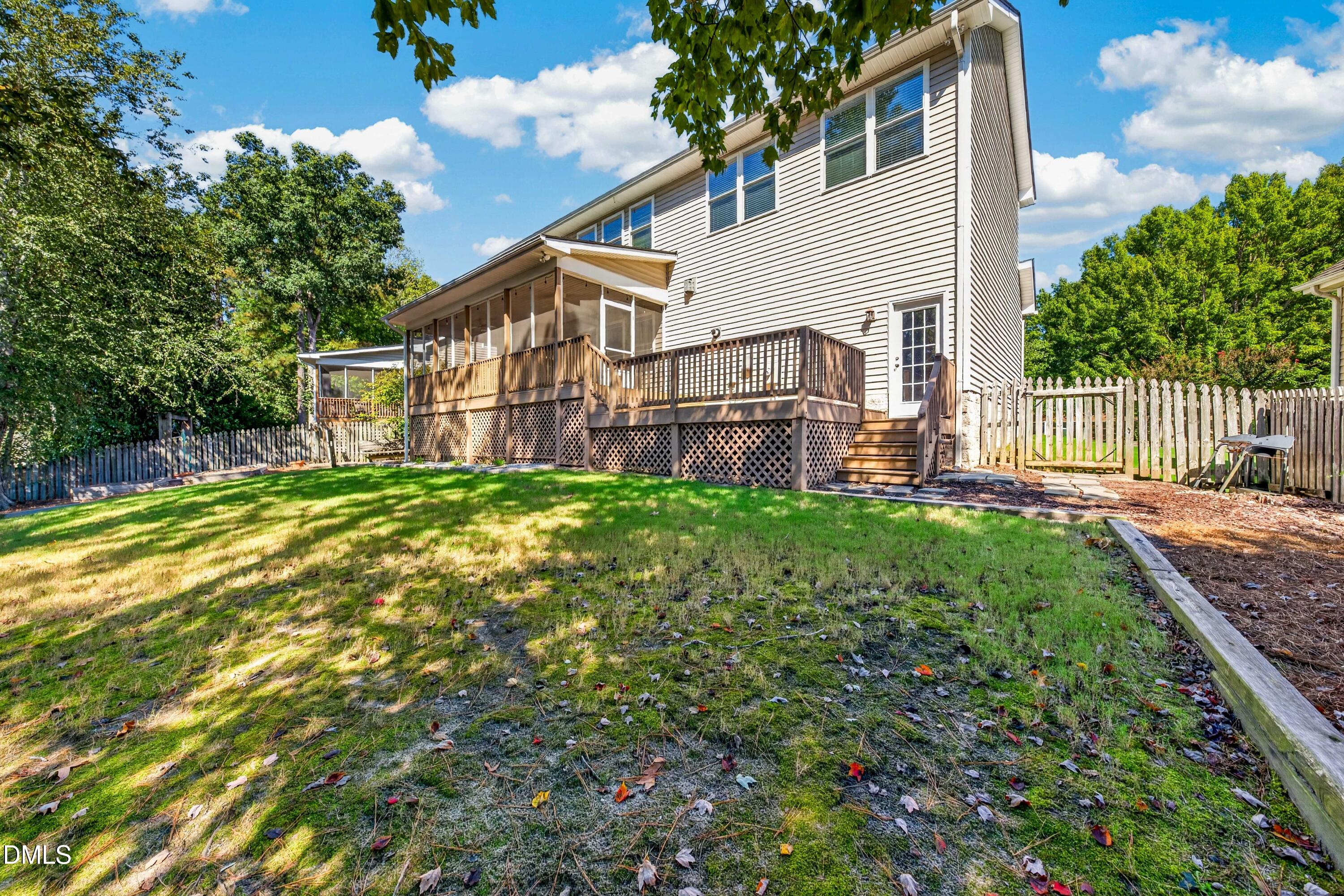 1412 Willow Leaf Way Property Photo 53