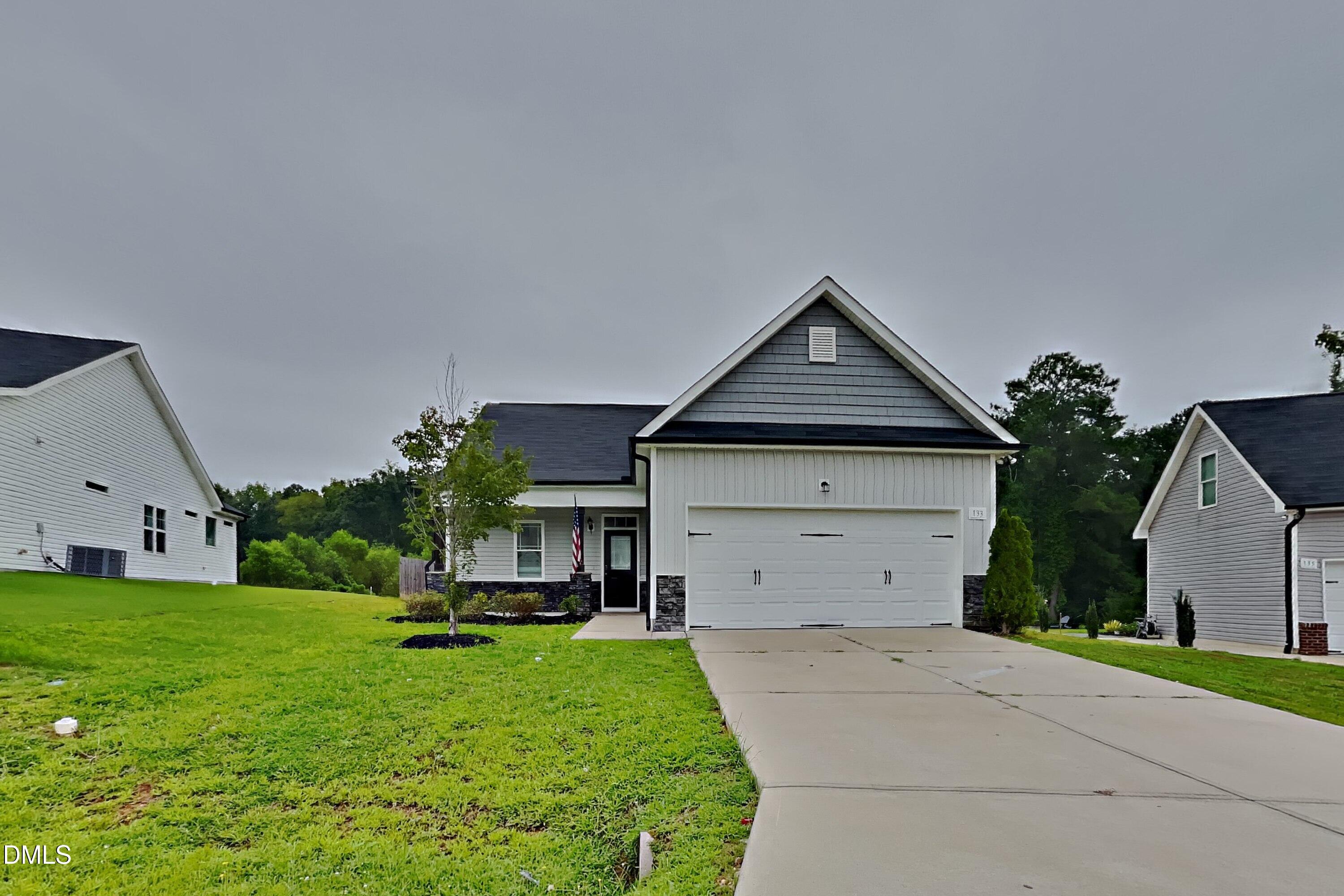 133 Jade Street Property Photo 1