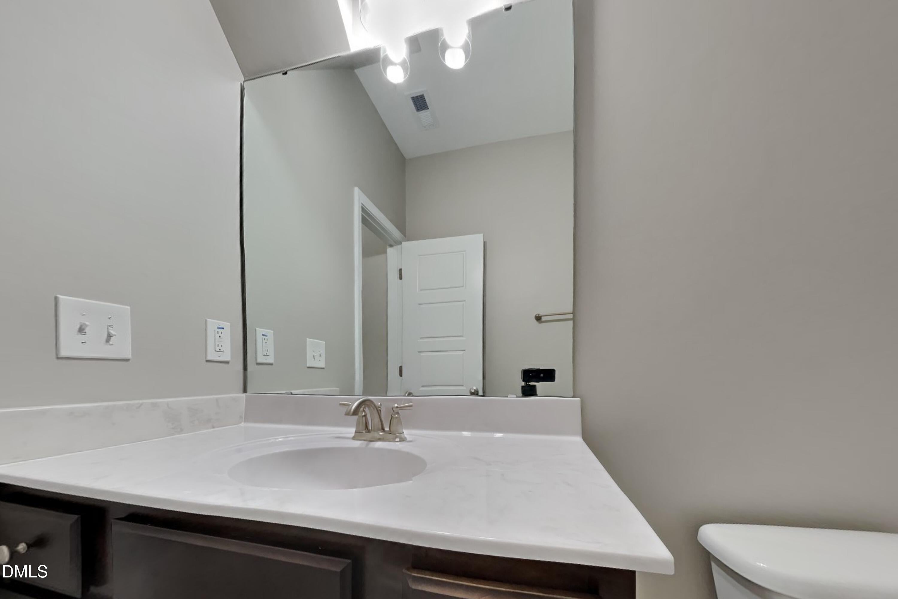 133 Jade Street Property Photo 13