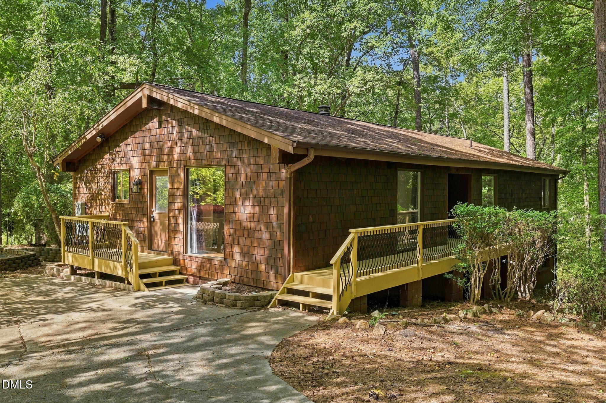 104 Highland Drive Property Photo 1