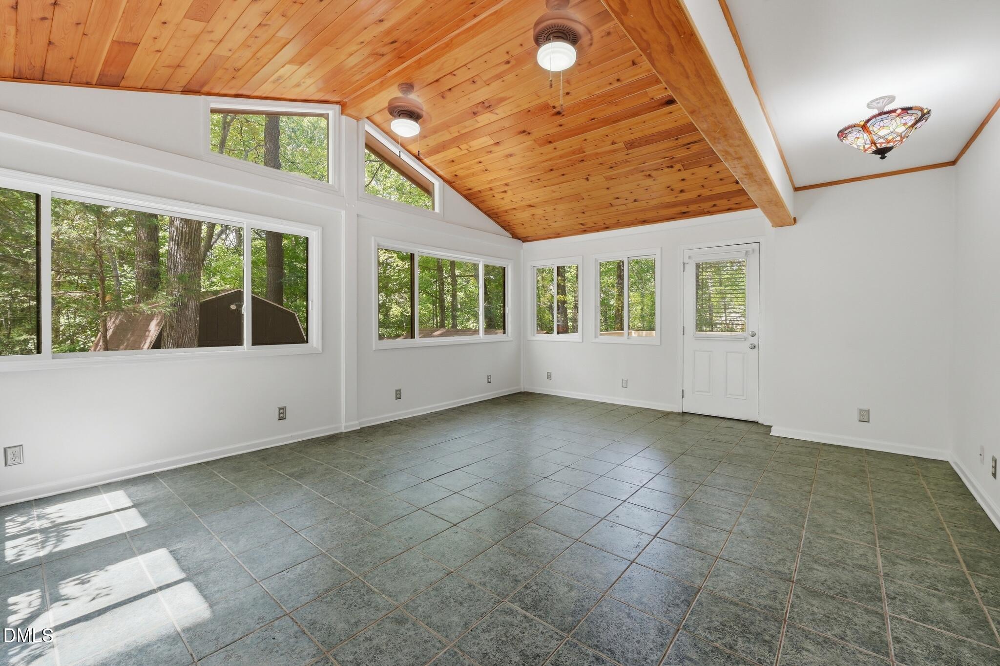 104 Highland Drive Property Photo 17
