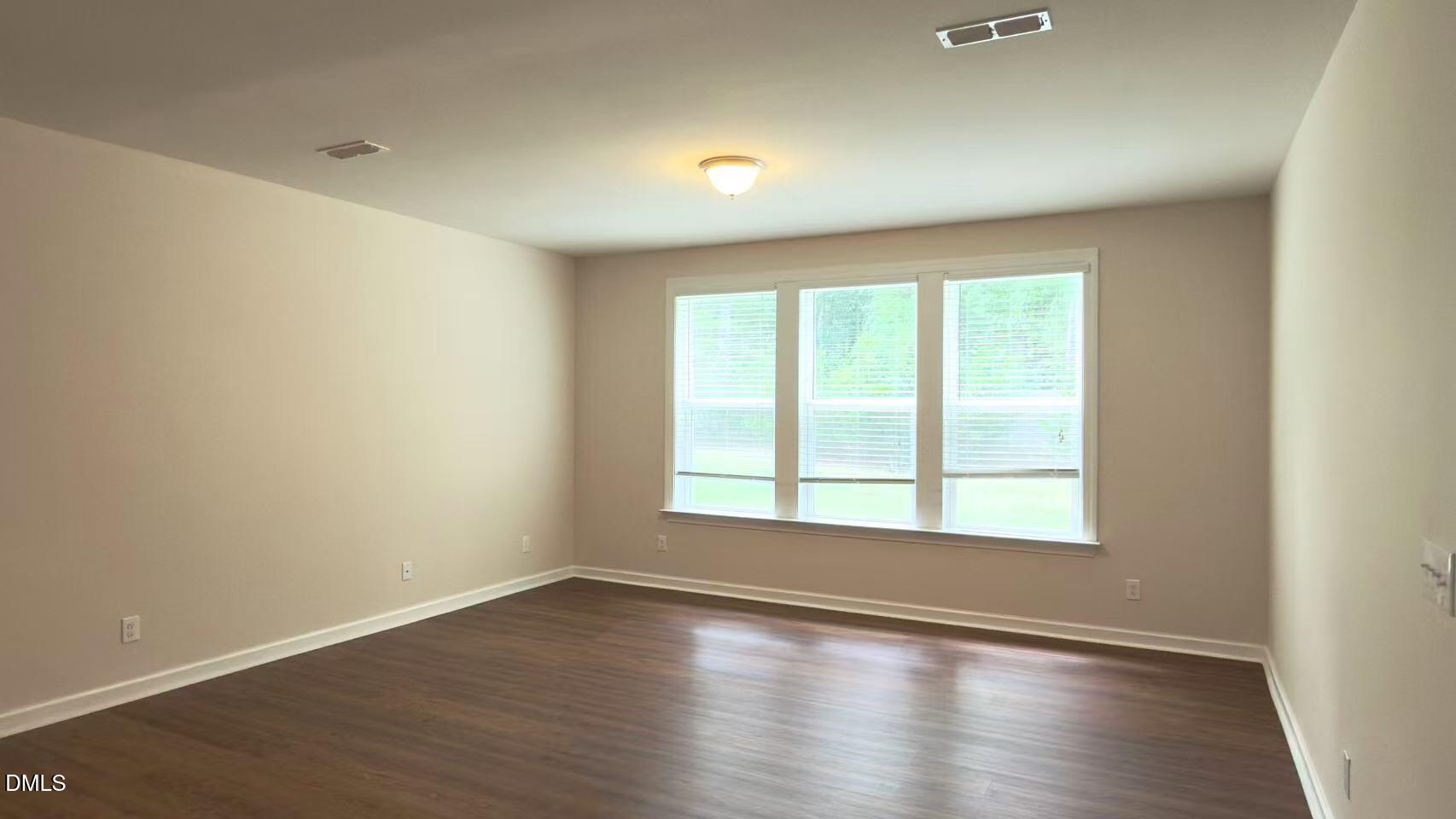 2059 Travern Drive Property Photo 8