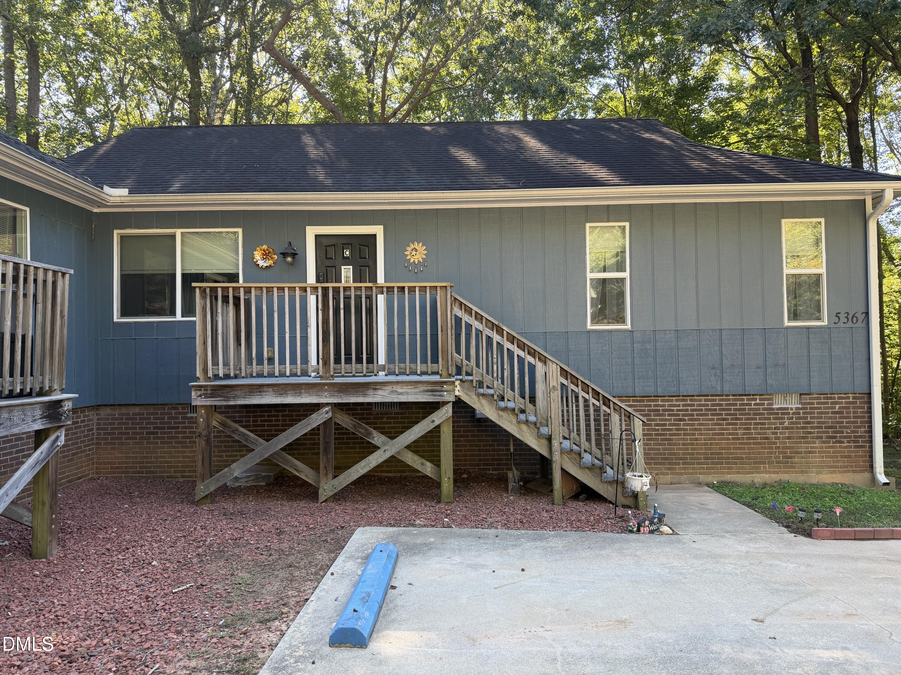 5367 Wayne Street Property Photo 2