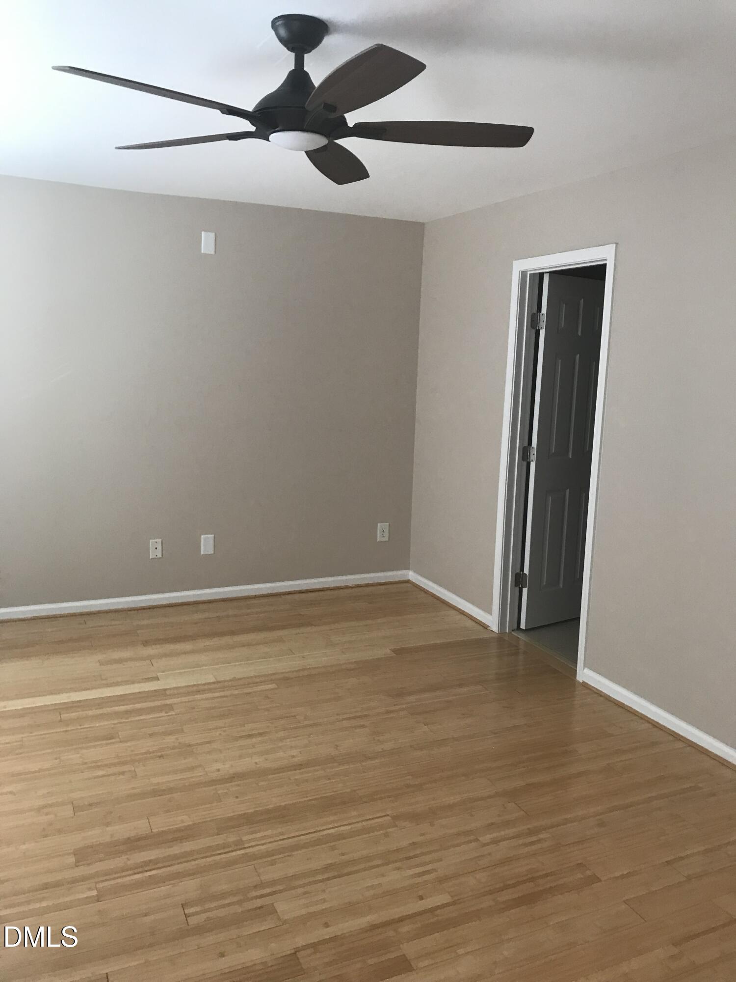 9807 Castain Drive Property Photo 12