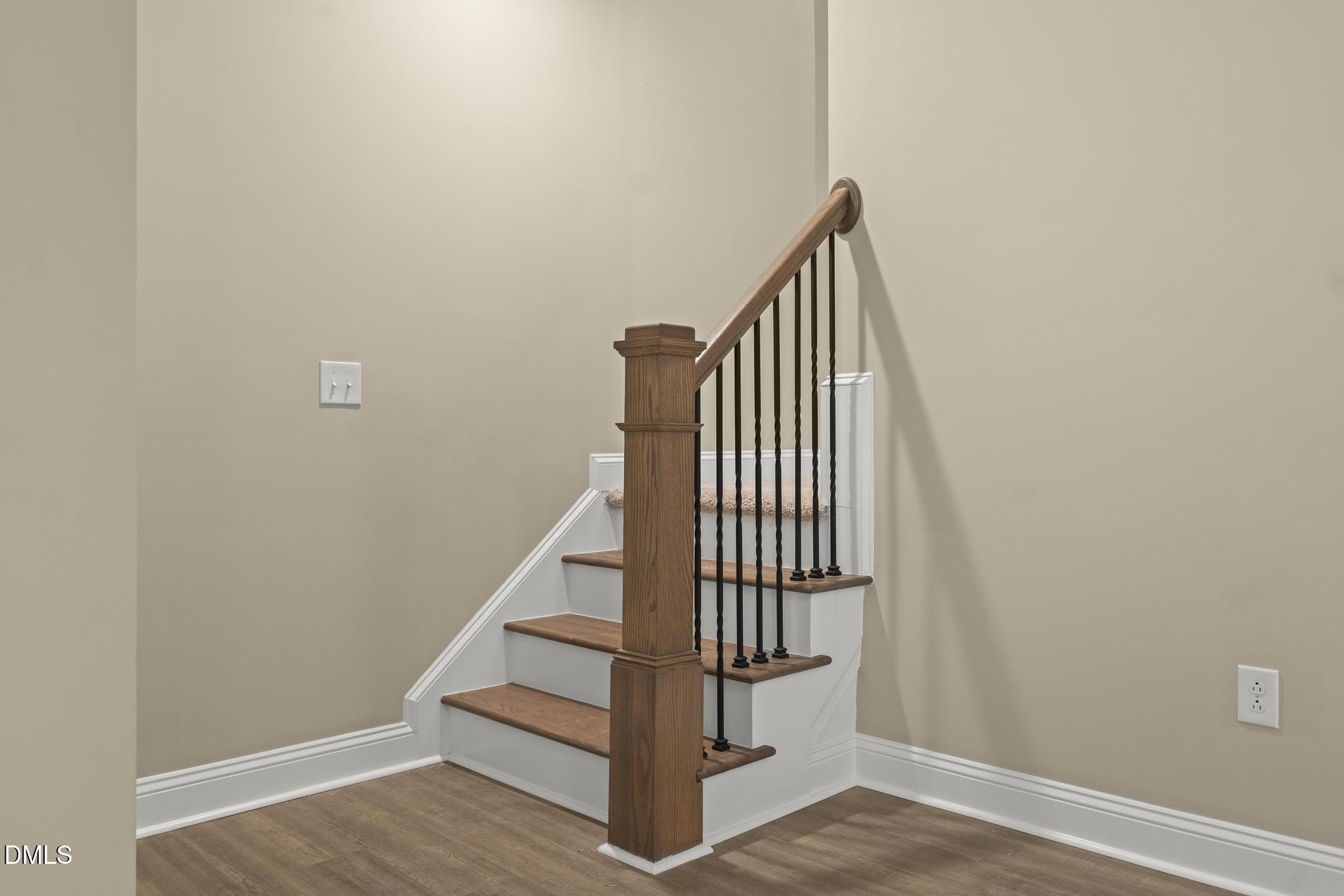 412 Meridian Crossing Property Photo 6