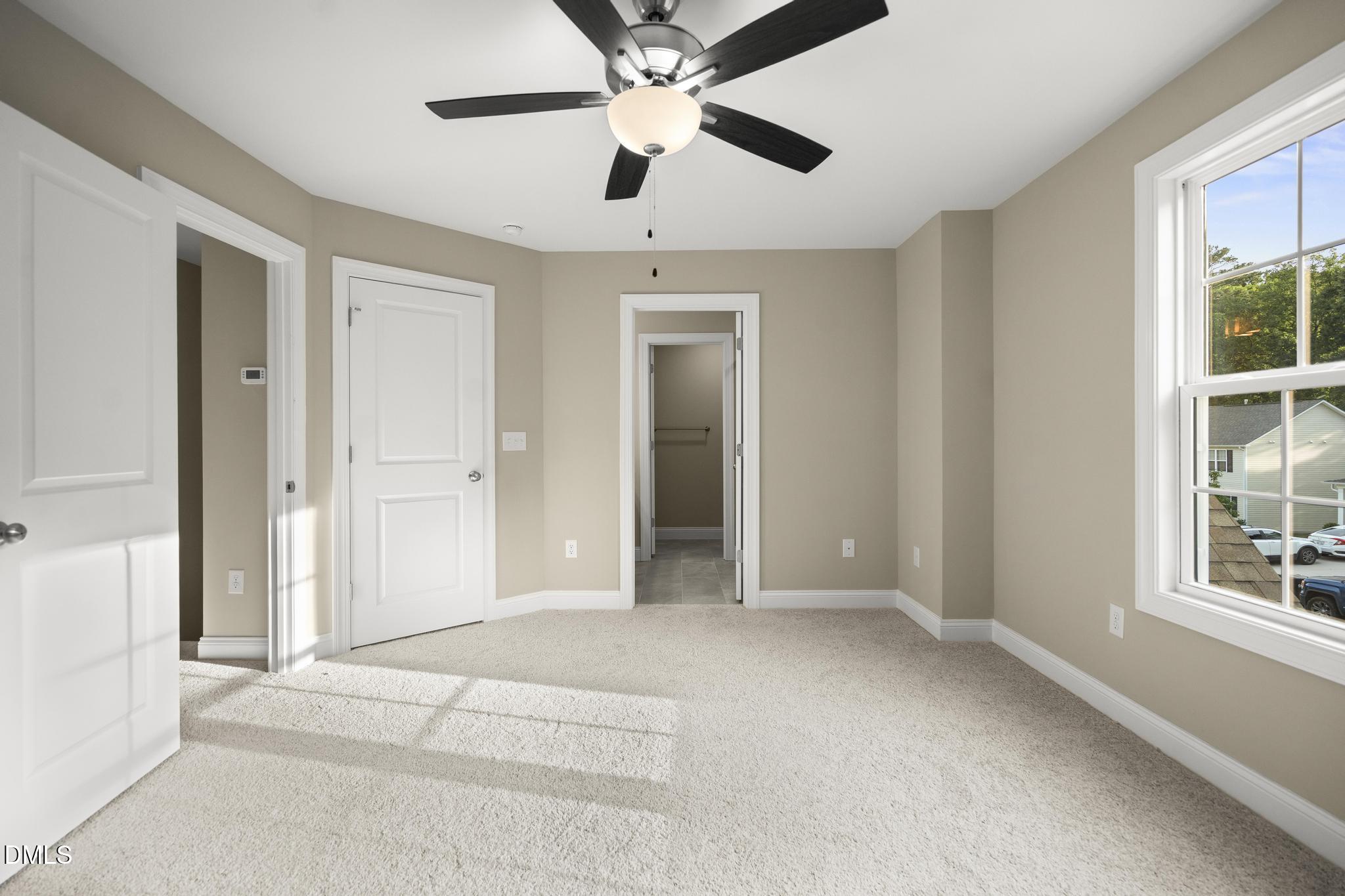 412 Meridian Crossing Property Photo 7
