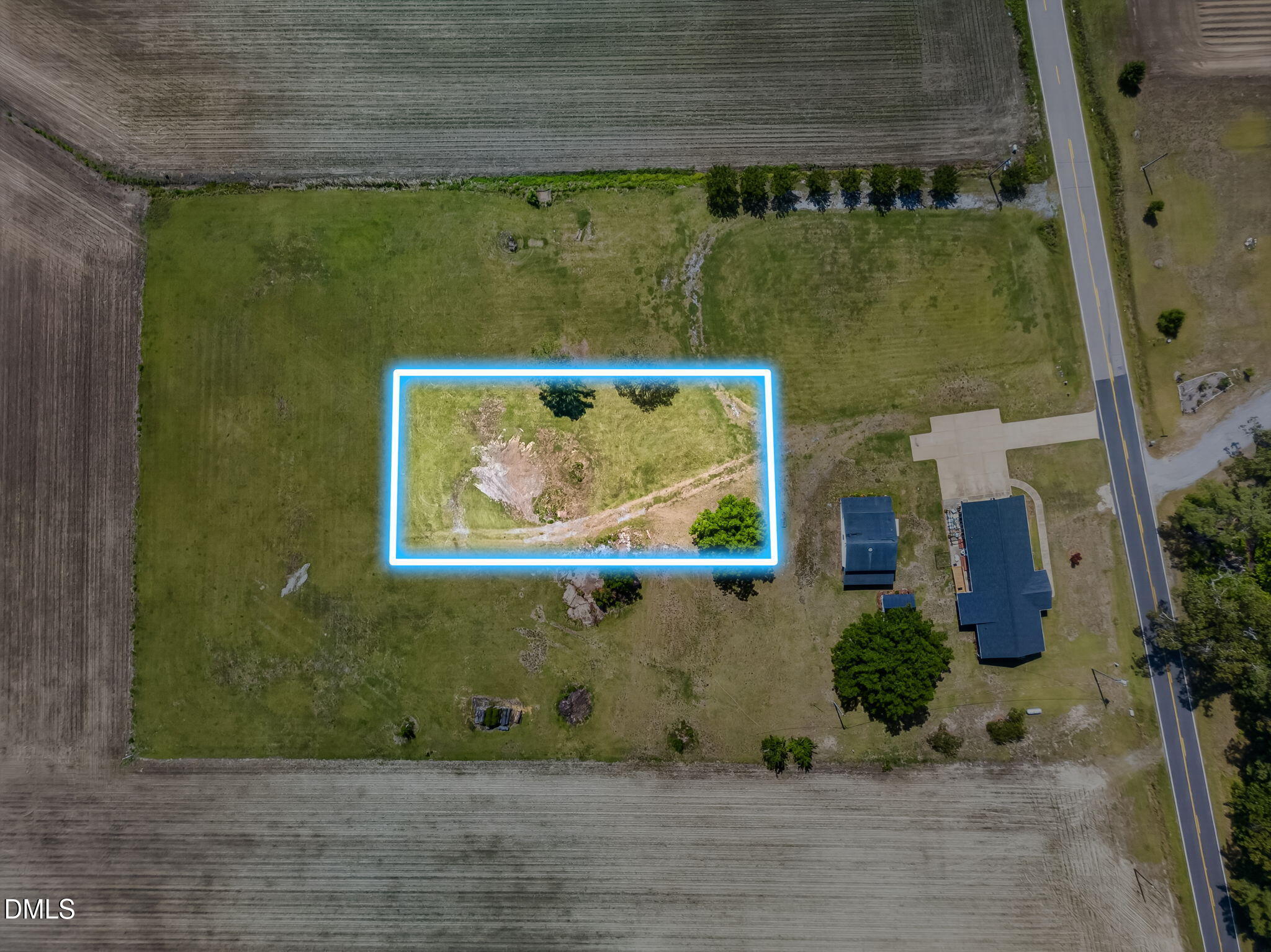 1492 Scott Road Property Photo 3