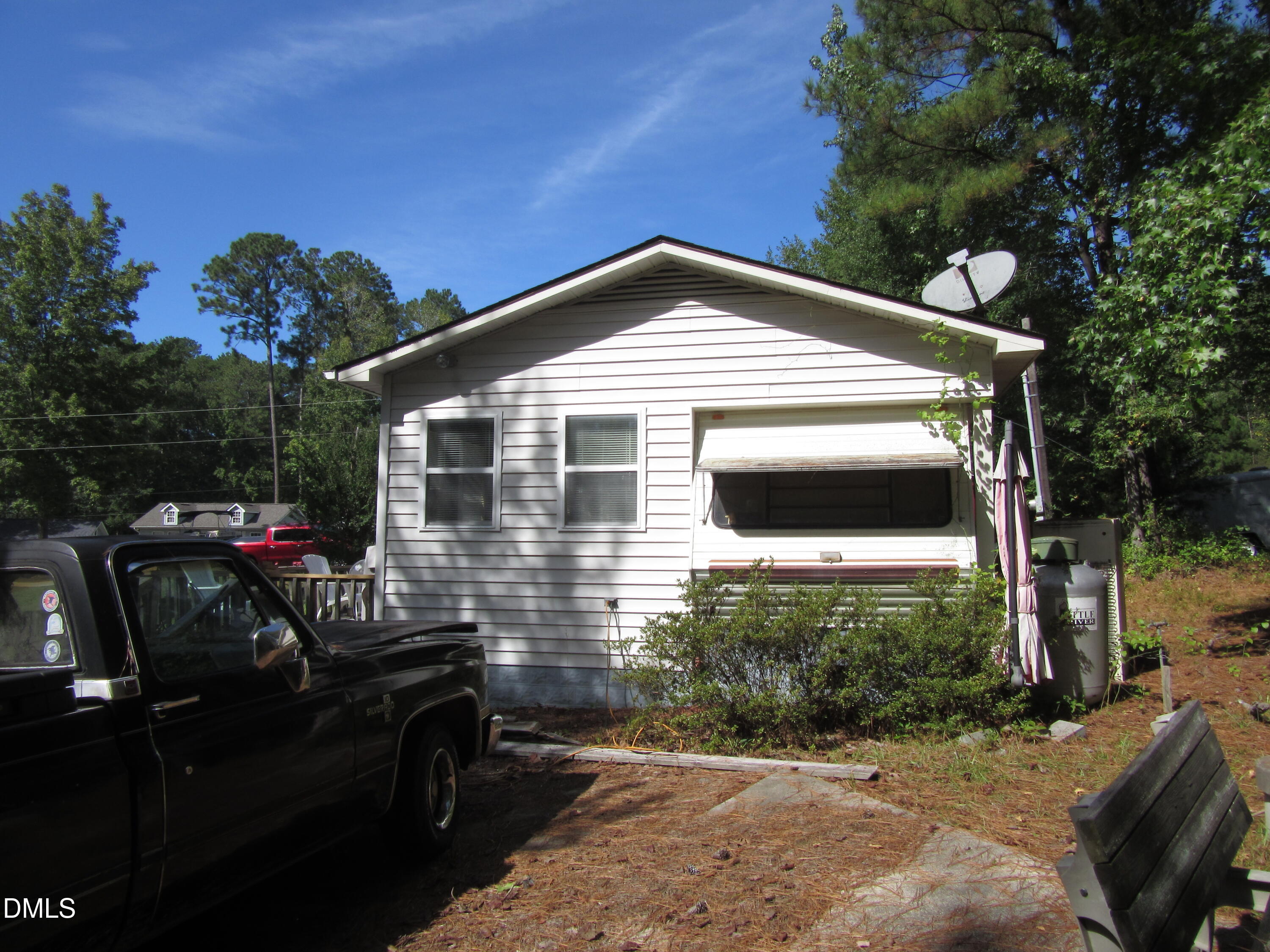 1544 Sagamore Drive Property Photo 2