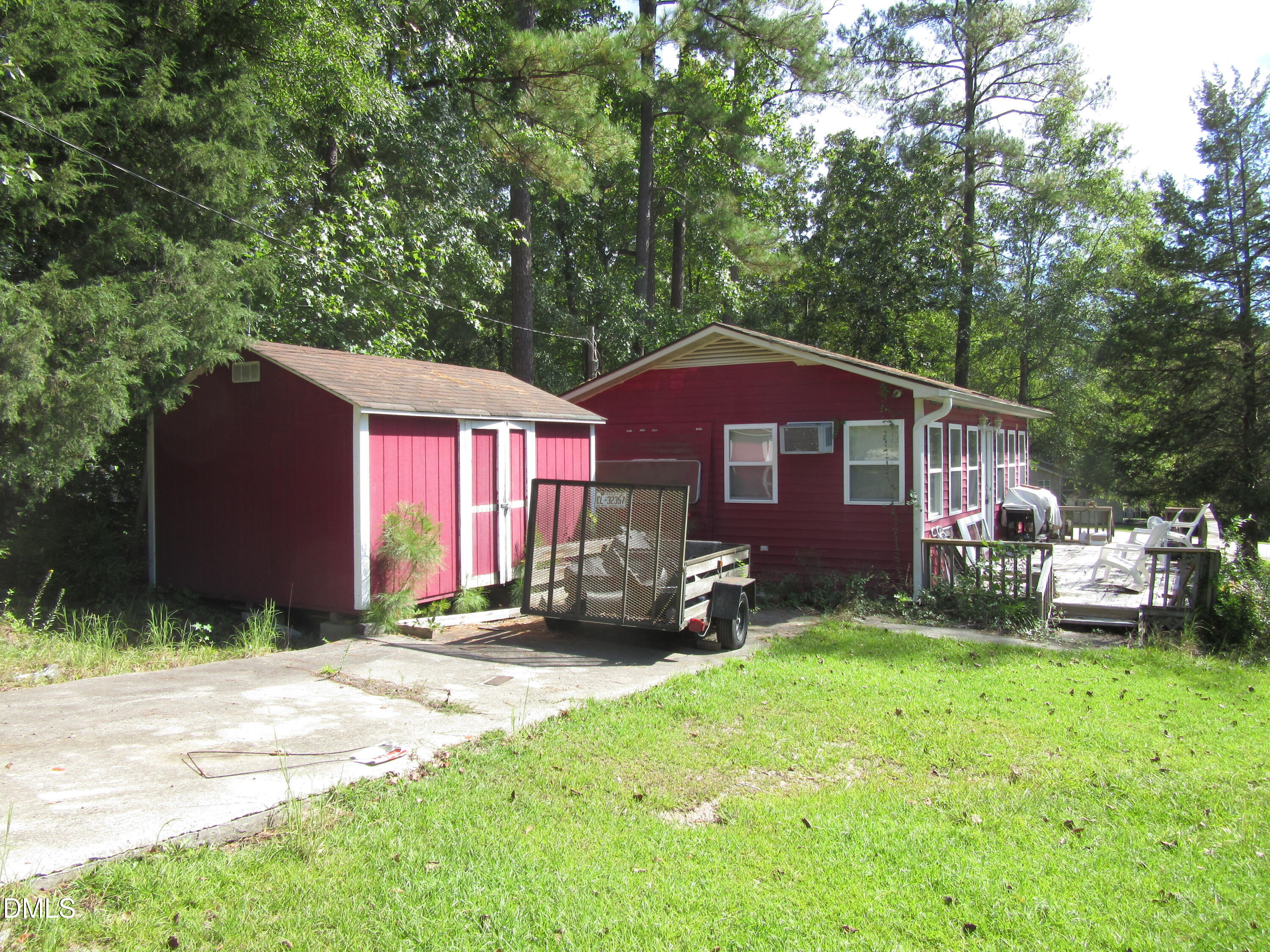 1544 Sagamore Drive Property Photo 3
