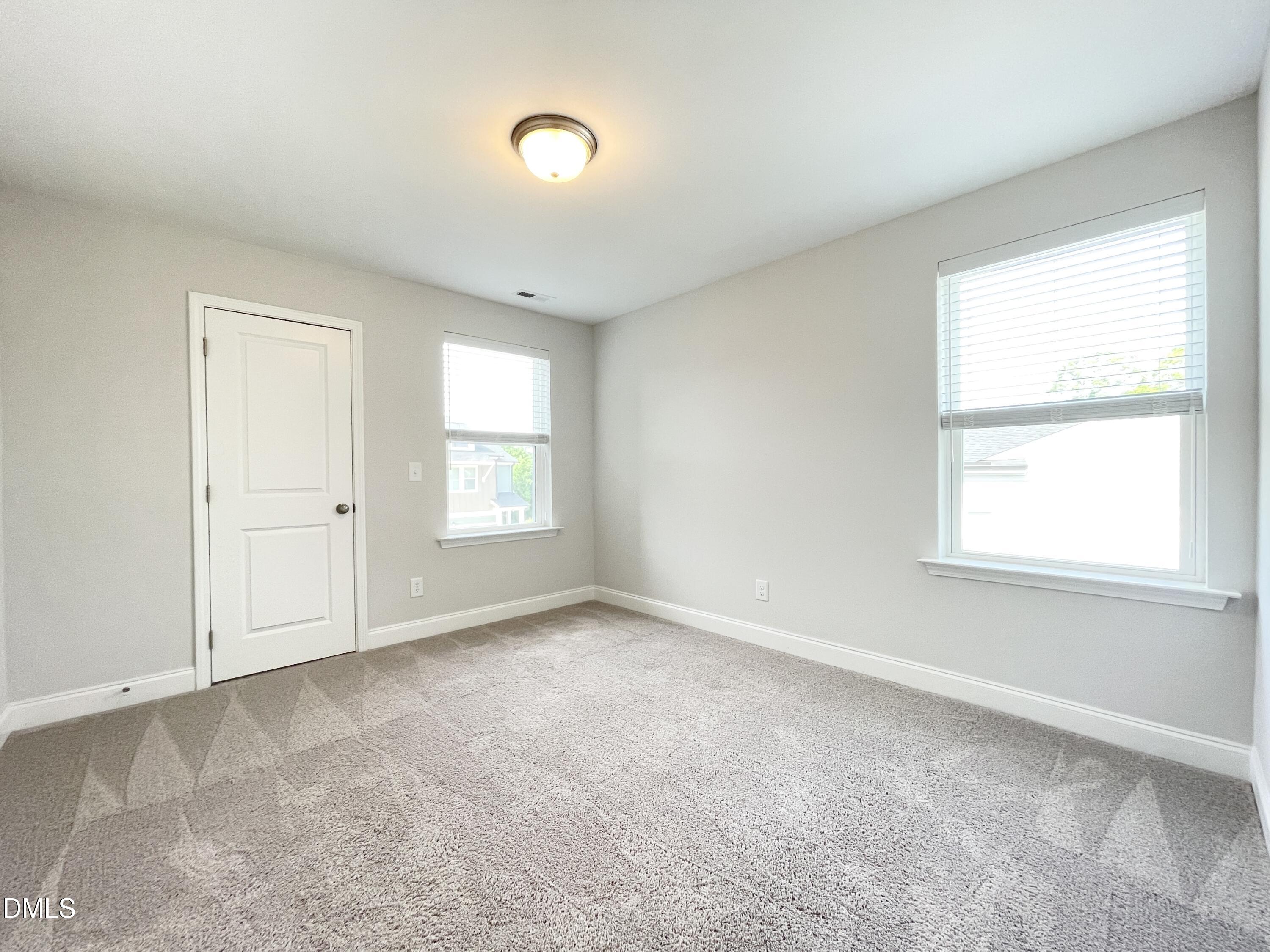 238 Deardom Way Property Photo 32