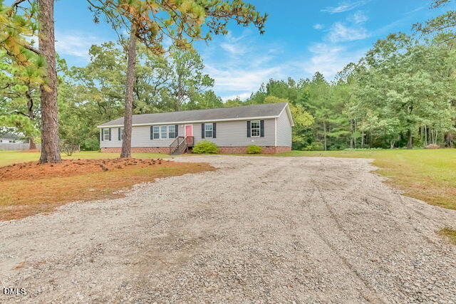 65 Dunrovin Lane Property Photo 2