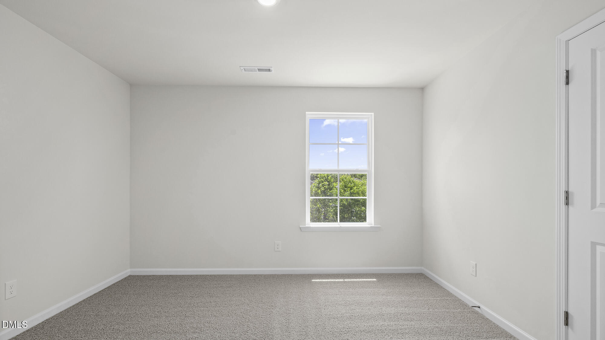 541 Tradition Farm Place Property Photo 13