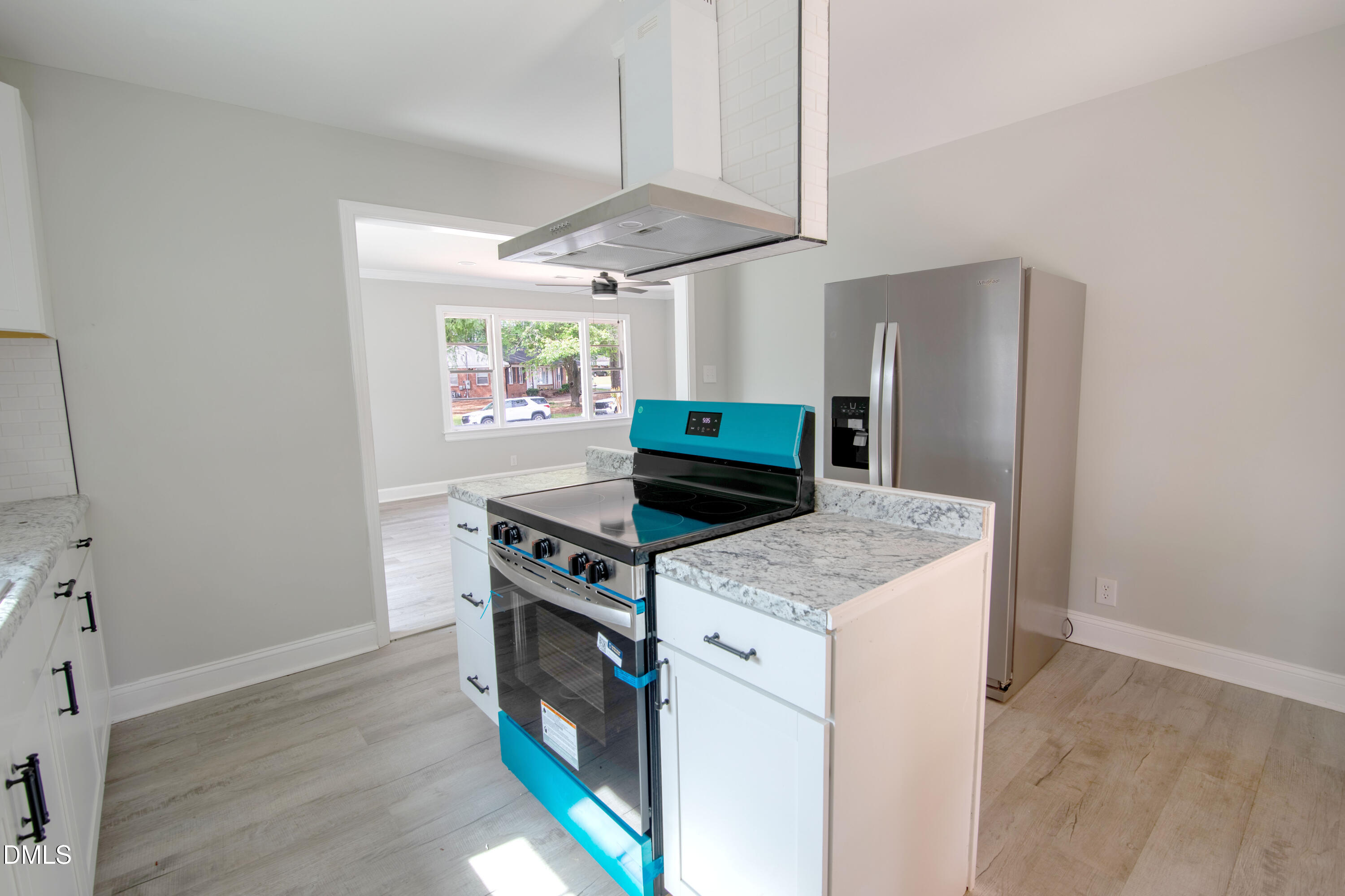 1302 Westwood Avenue W Property Photo 5