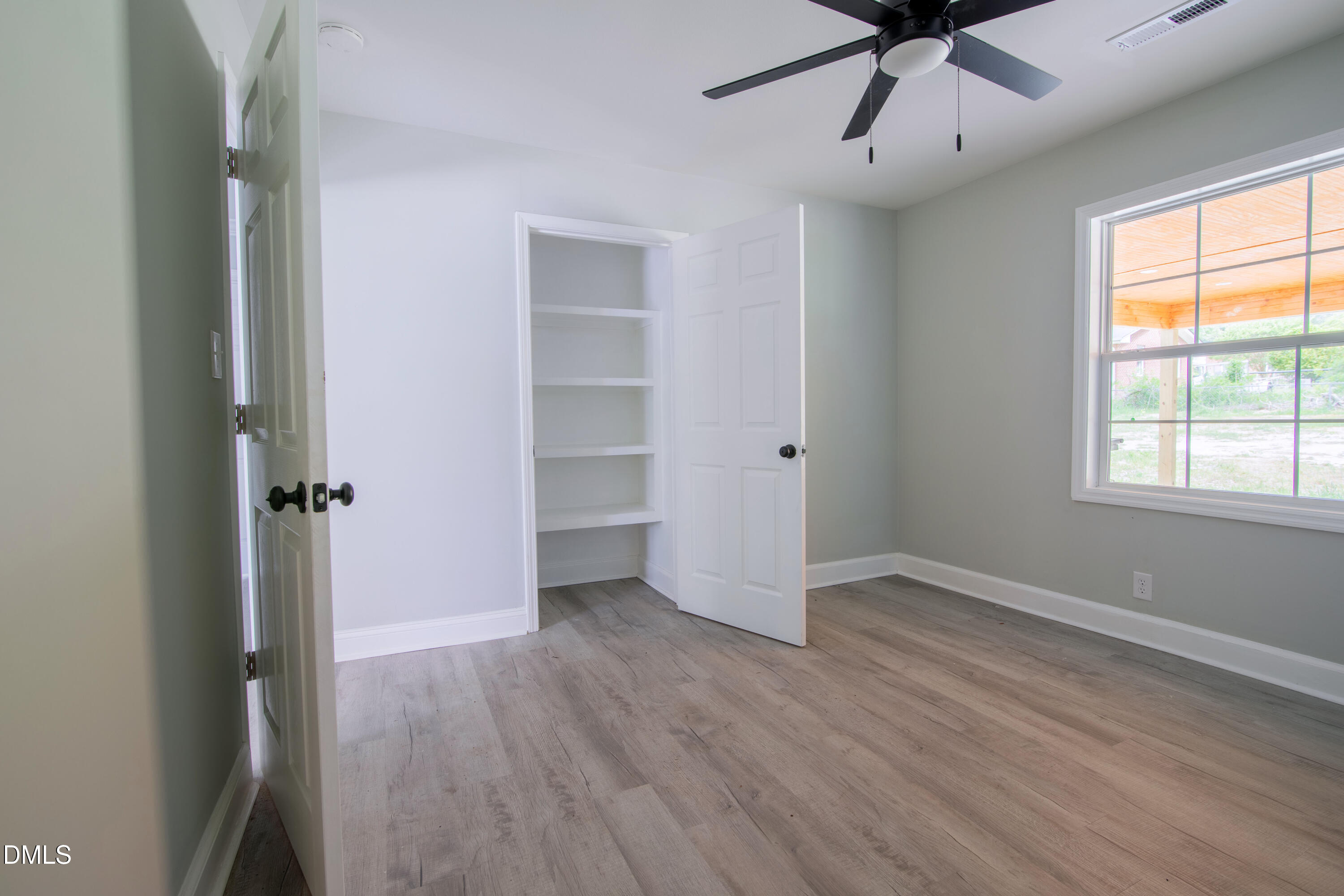 1302 Westwood Avenue W Property Photo 16