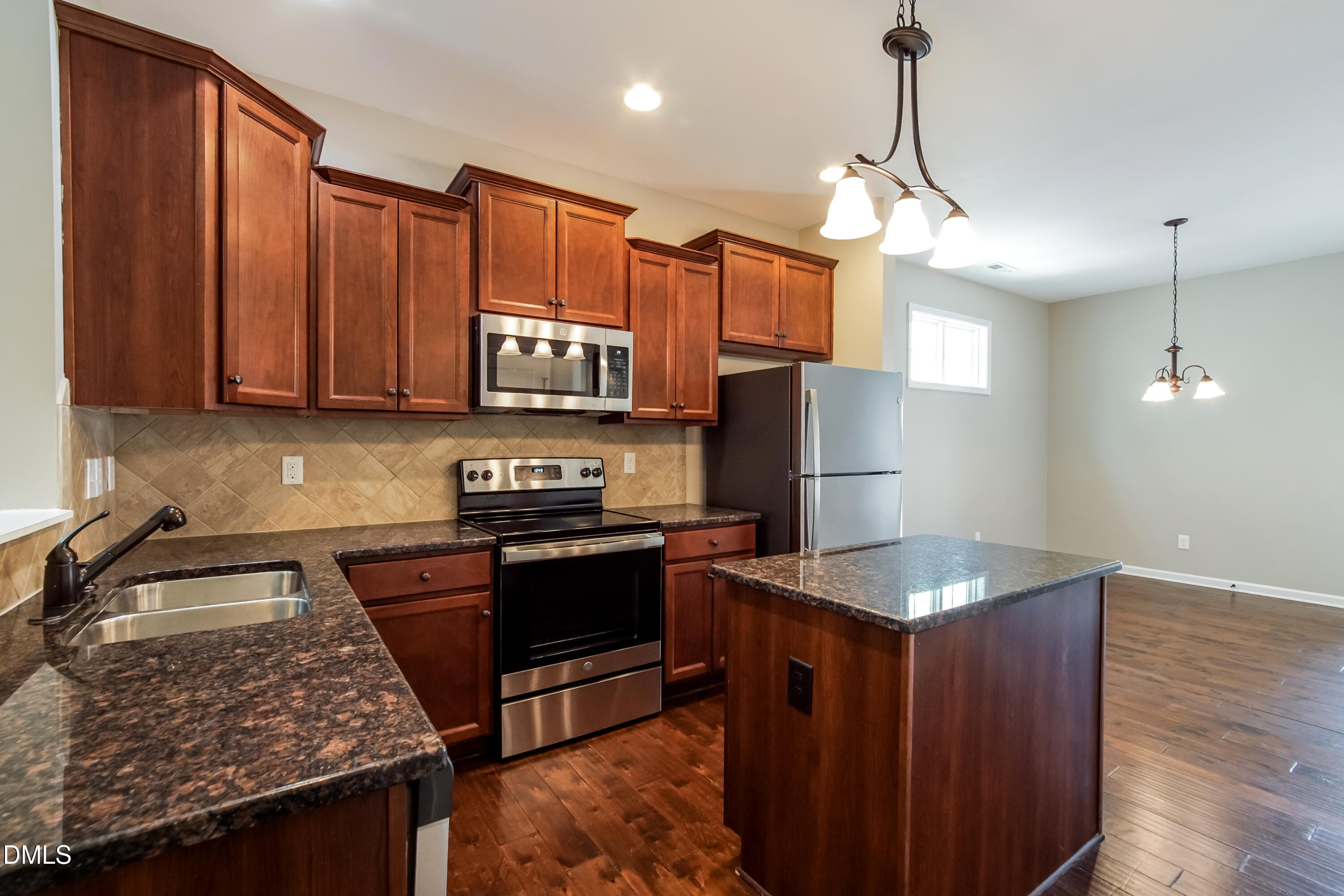 63 Scotch Bonnet Ridge Property Photo 2
