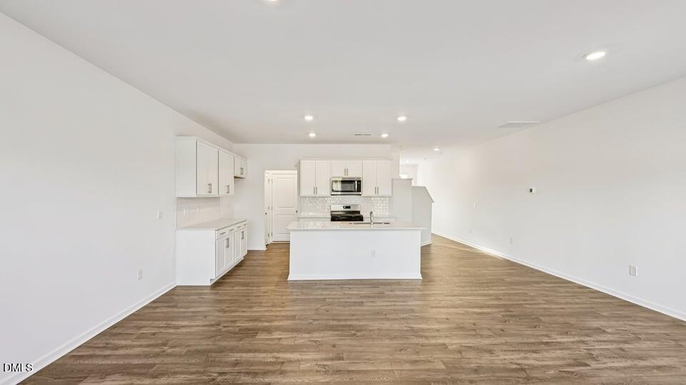 7450 Eden Bush Drive Property Photo 5