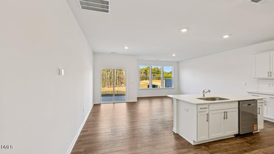 7450 Eden Bush Drive Property Photo 9