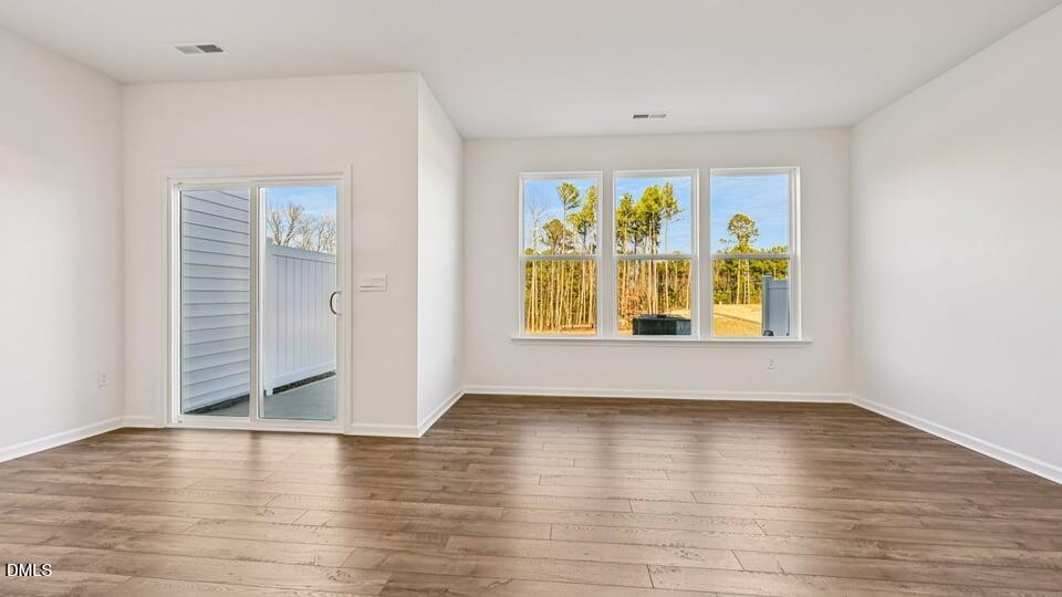 7450 Eden Bush Drive Property Photo 12