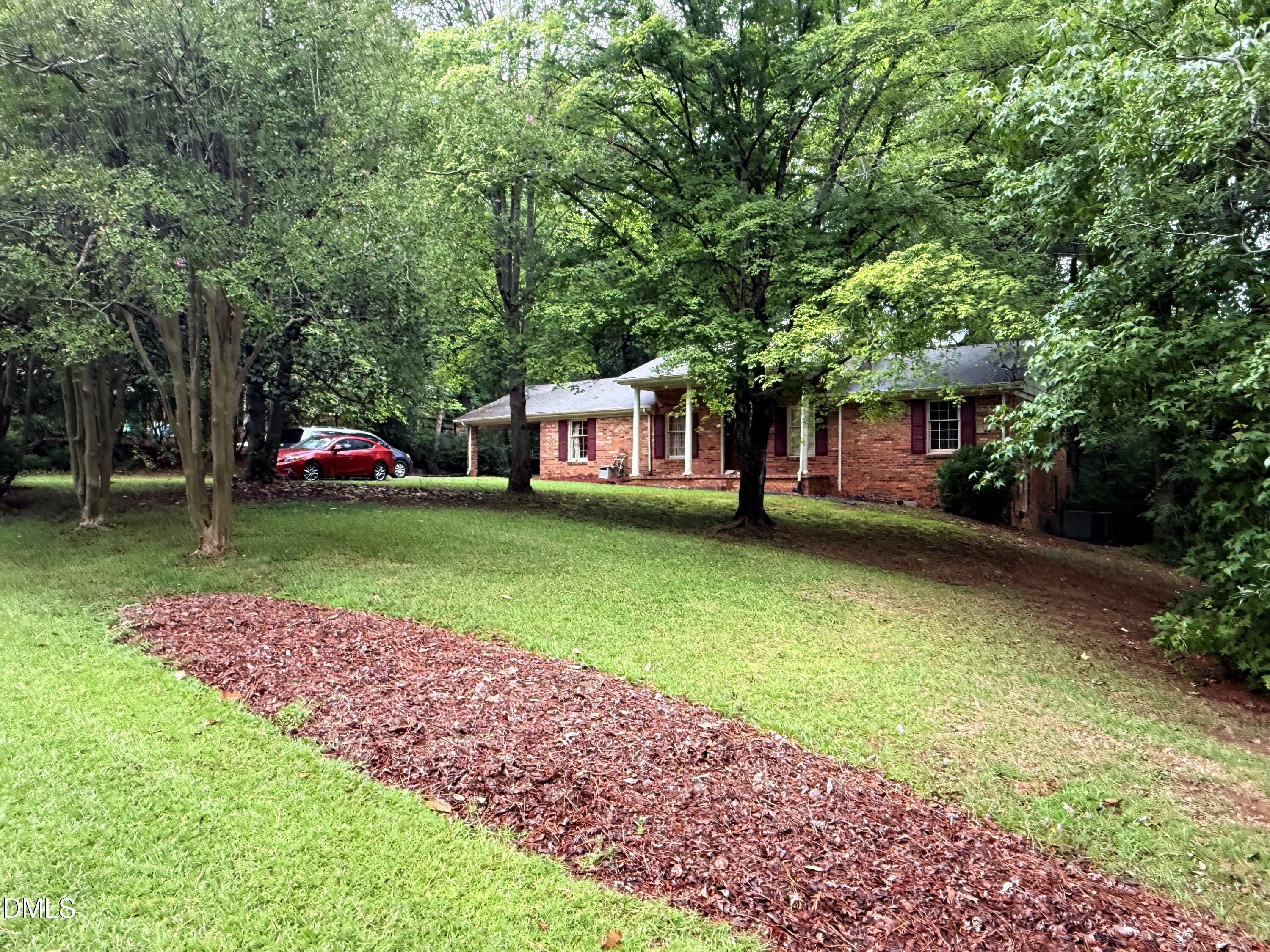 6817 W Lake Anne Drive Property Photo 2