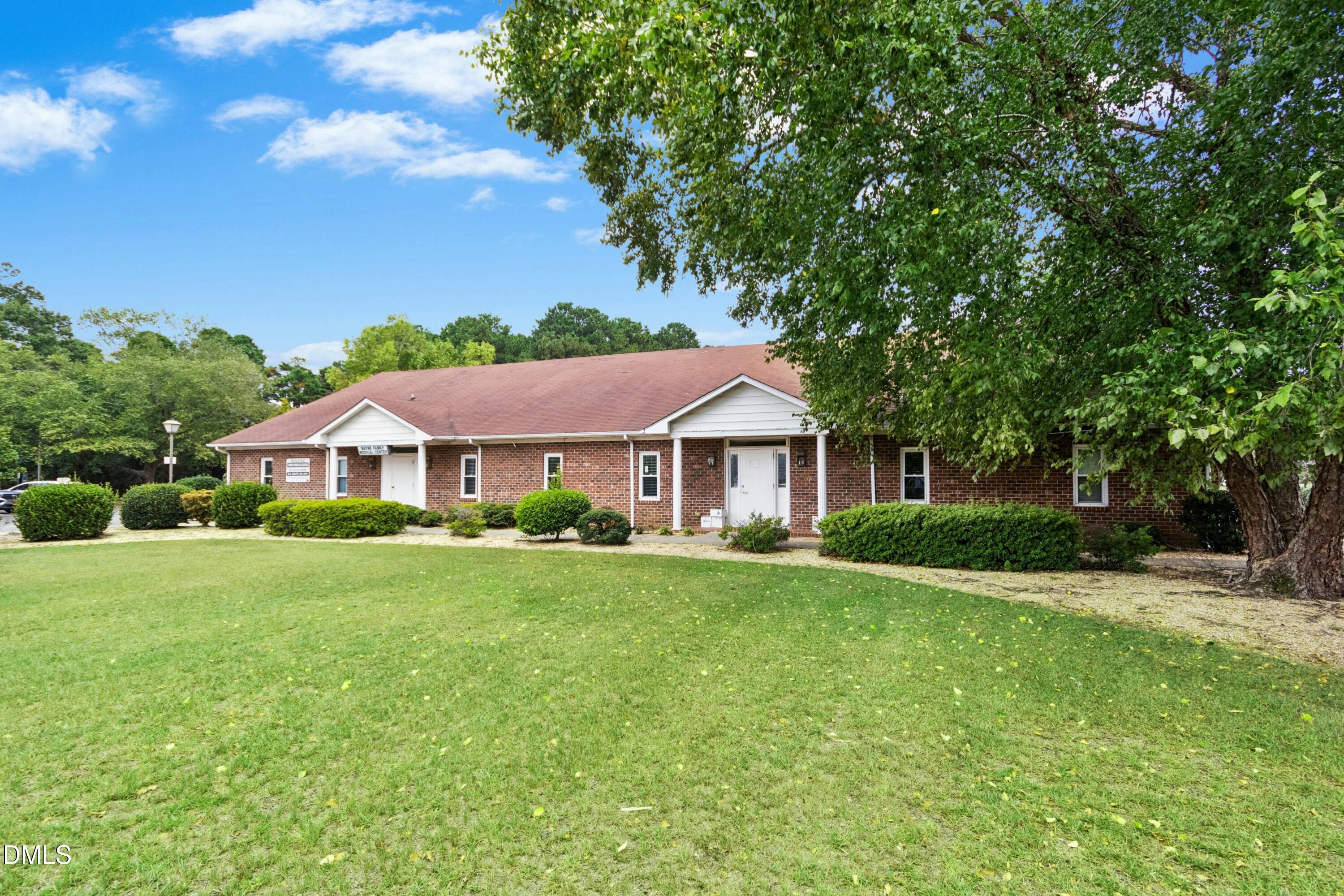 2807 Mclamb Place Property Photo 1