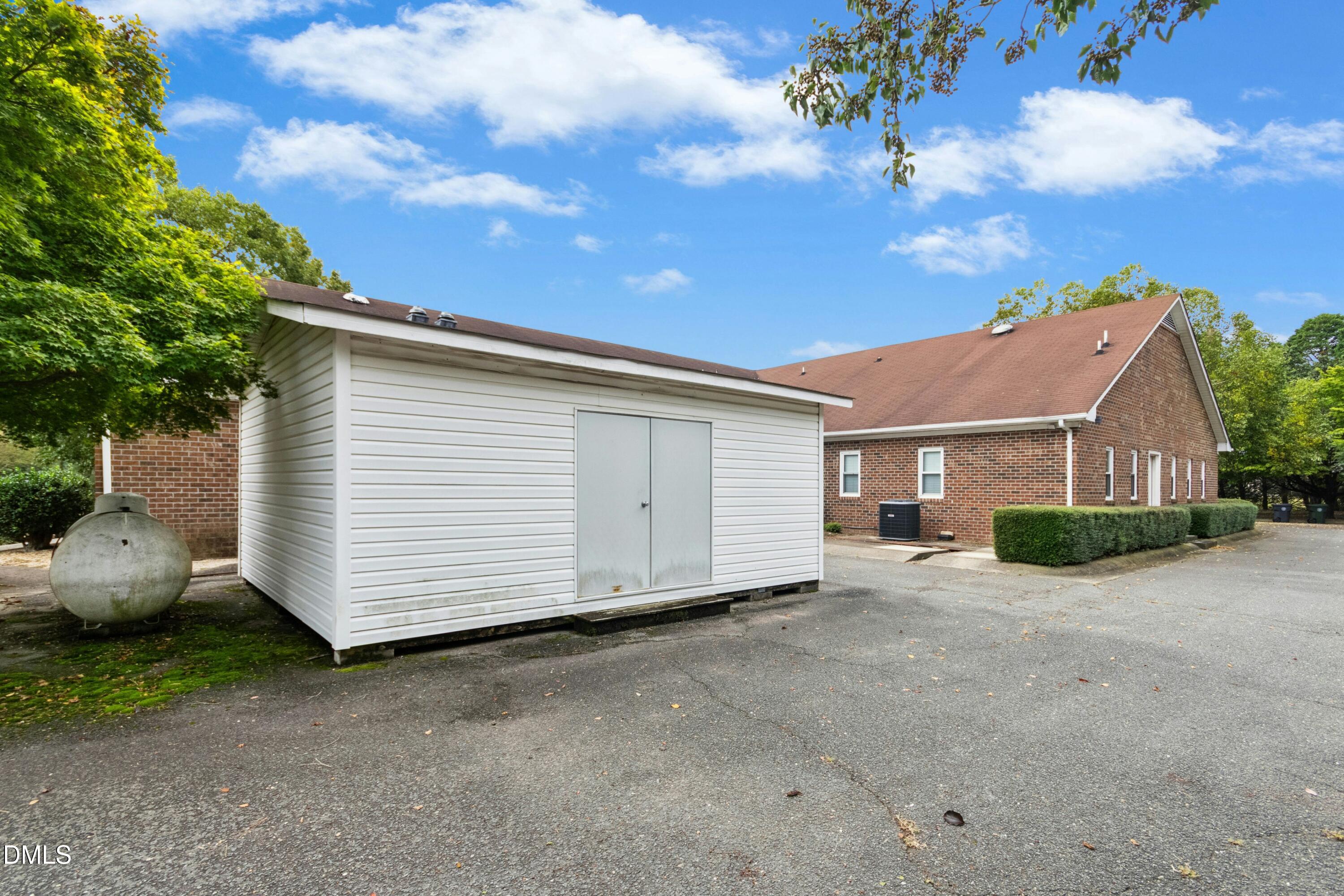 2807 Mclamb Place Property Photo 44