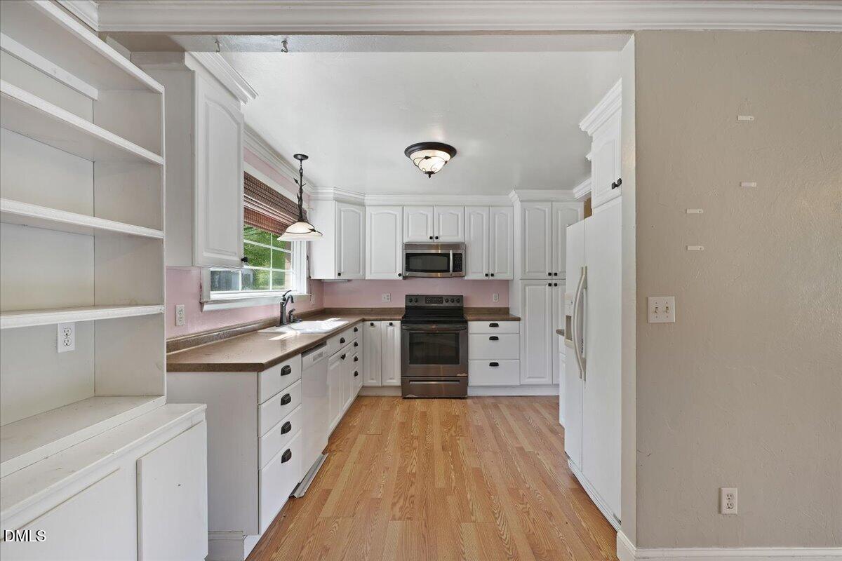 102 Gainey Drive Property Photo 3