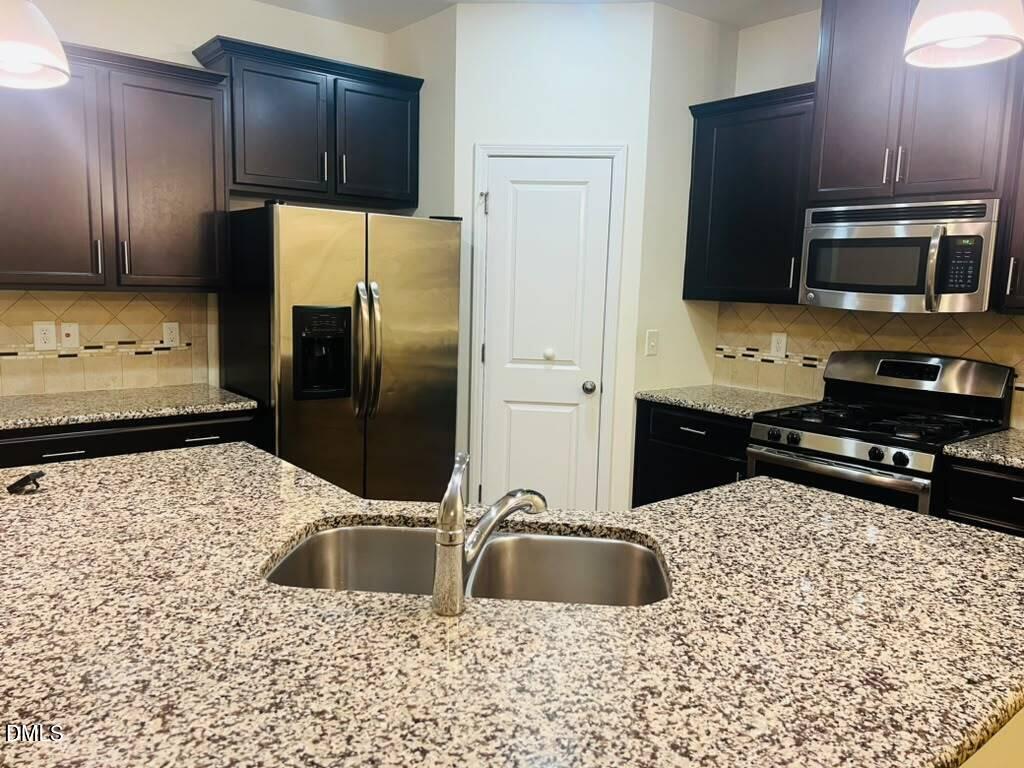 738 Treviso Lane Property Photo 13