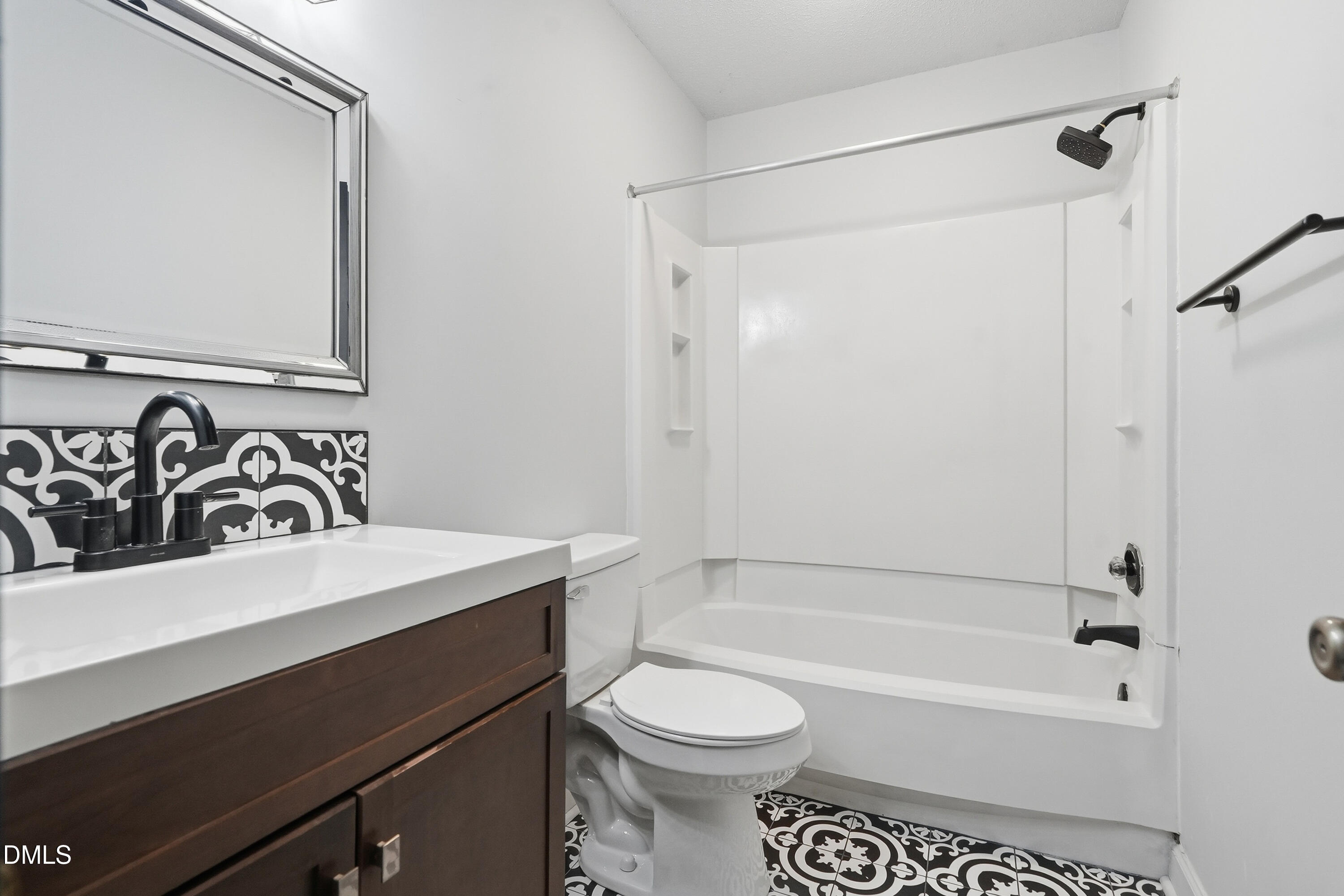 3215 Ivy Commons Drive 302 Property Photo 25