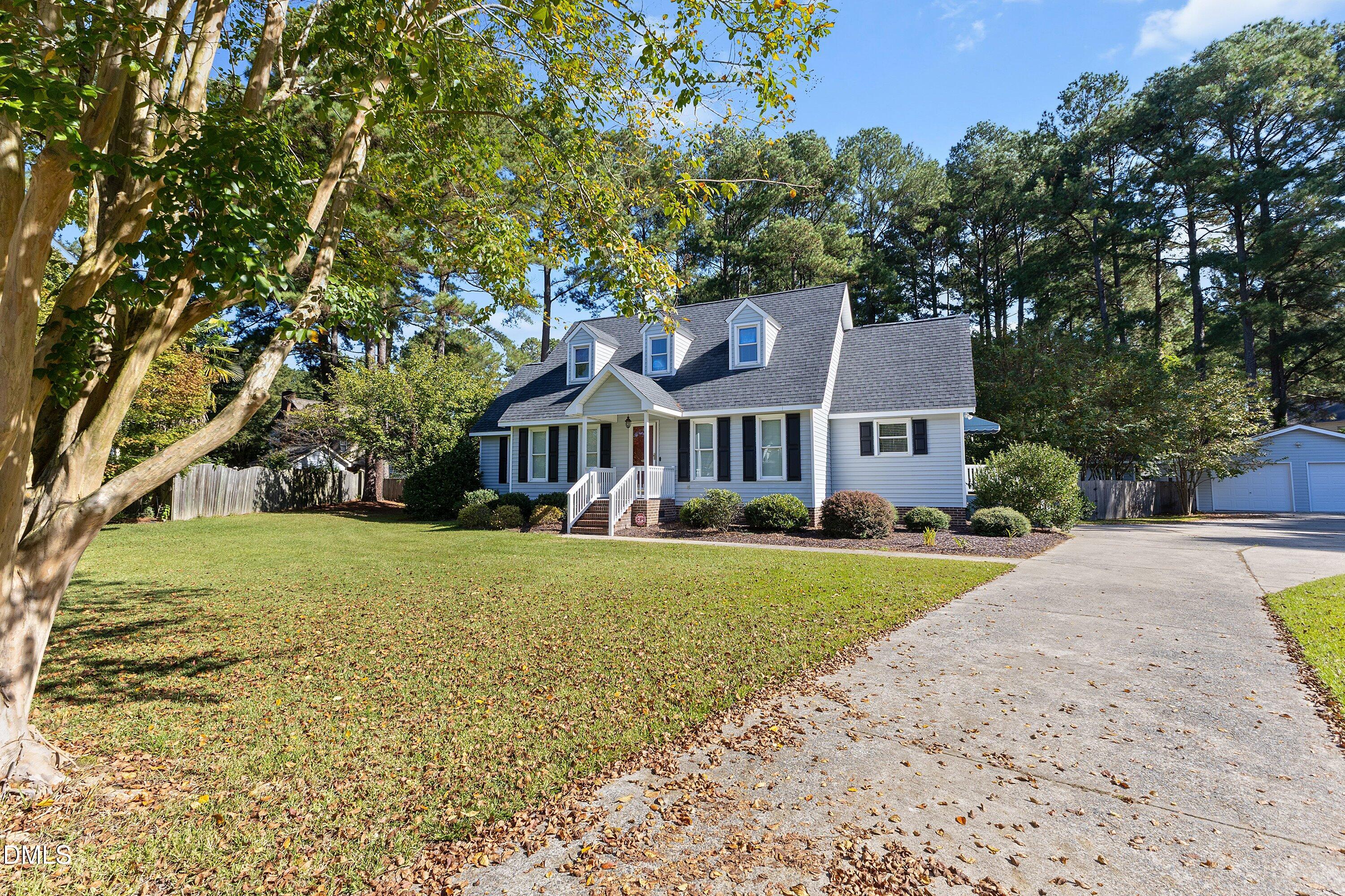 5 Kentwood Drive Property Photo 3