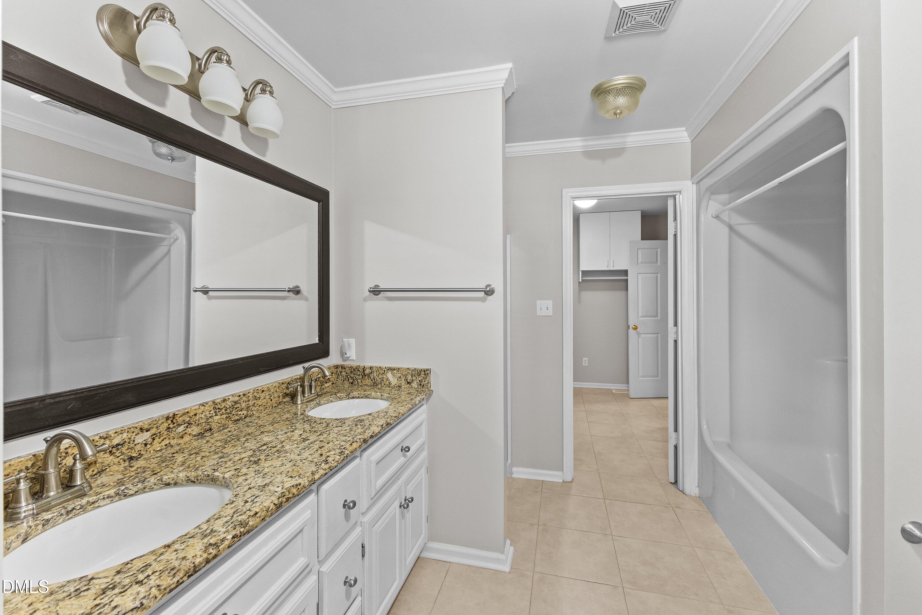 5 Kentwood Drive Property Photo 23