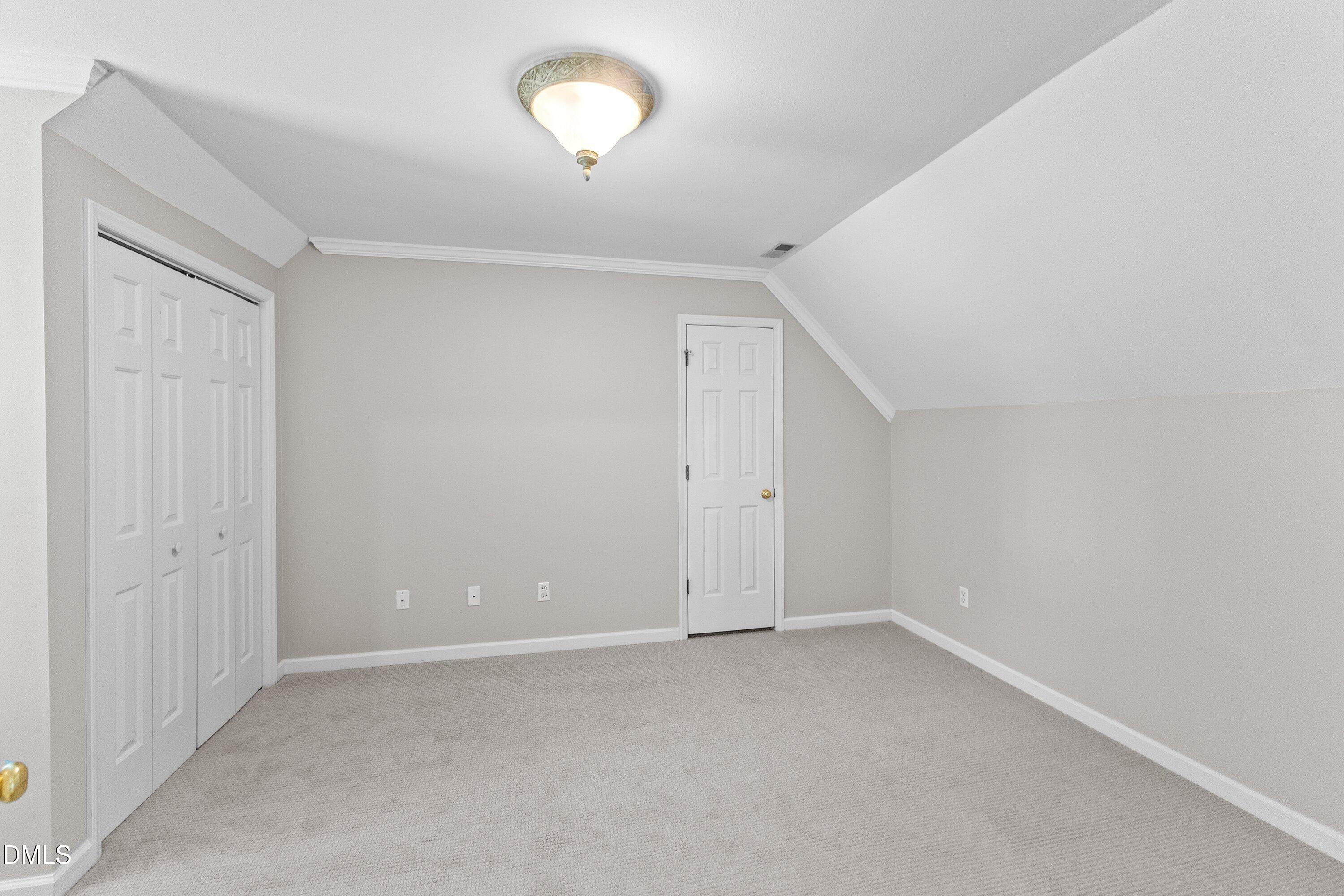 5 Kentwood Drive Property Photo 29