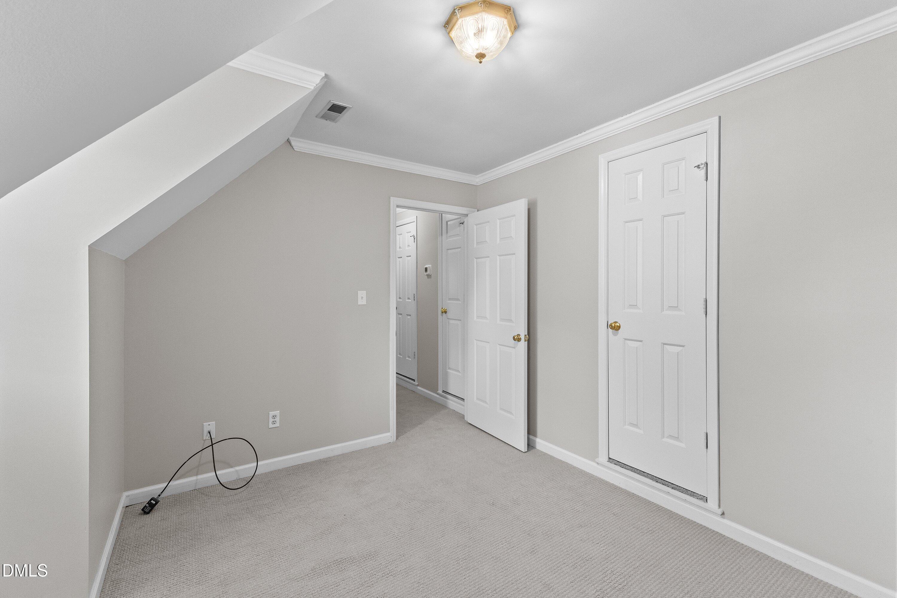 5 Kentwood Drive Property Photo 36