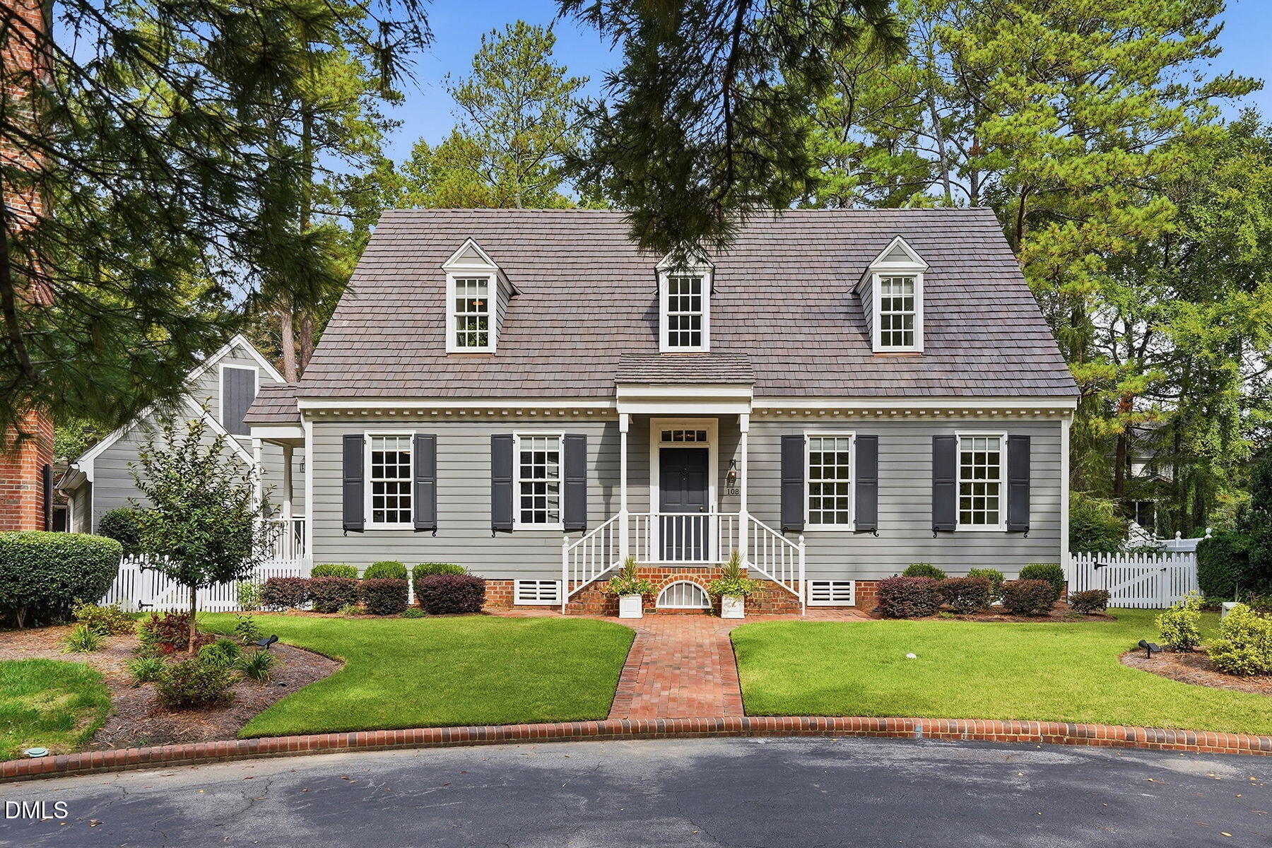 108 Palace Green Property Photo 1