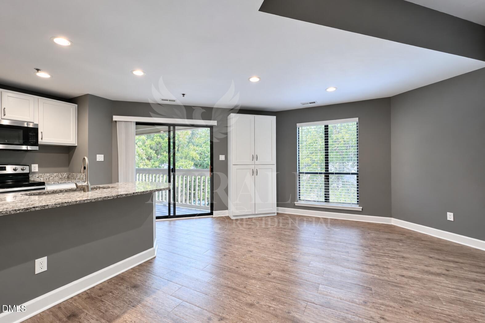 131 New Kent Place Property Photo 7